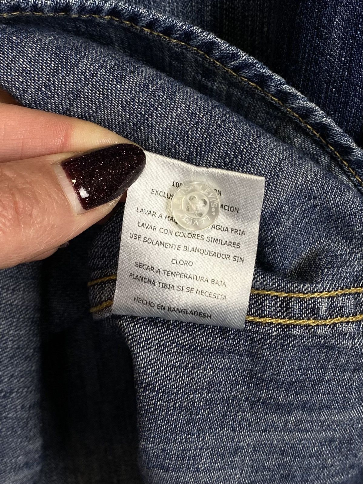 Levi's Vintage Levi’s Navy Blue Denim Shirt Buttons Western Style Size US L / EU 52-54 / 3 - 8 Thumbnail