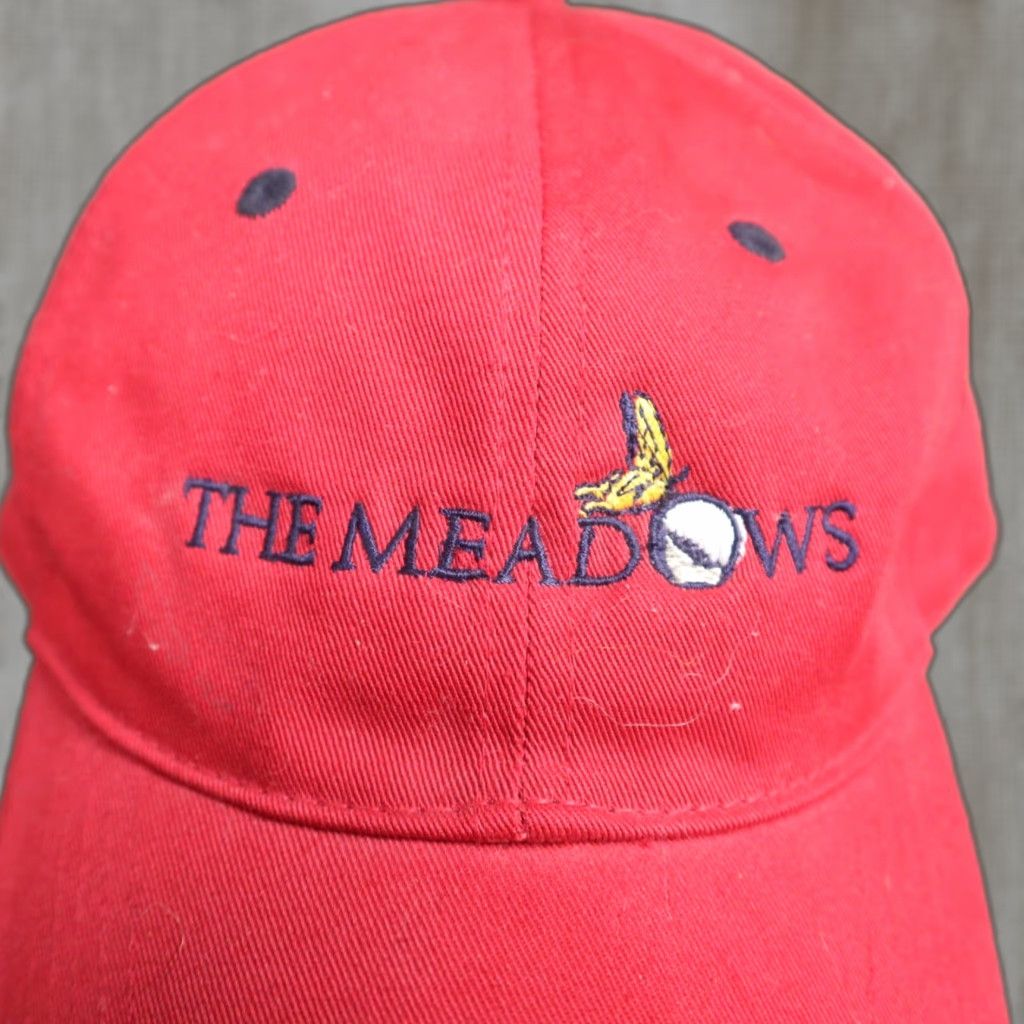 Vintage VINTAGE Hat Golf The Meadows Country Club Course Red Adjustable One Size Men Size ONE SIZE - 1 Thumbnail