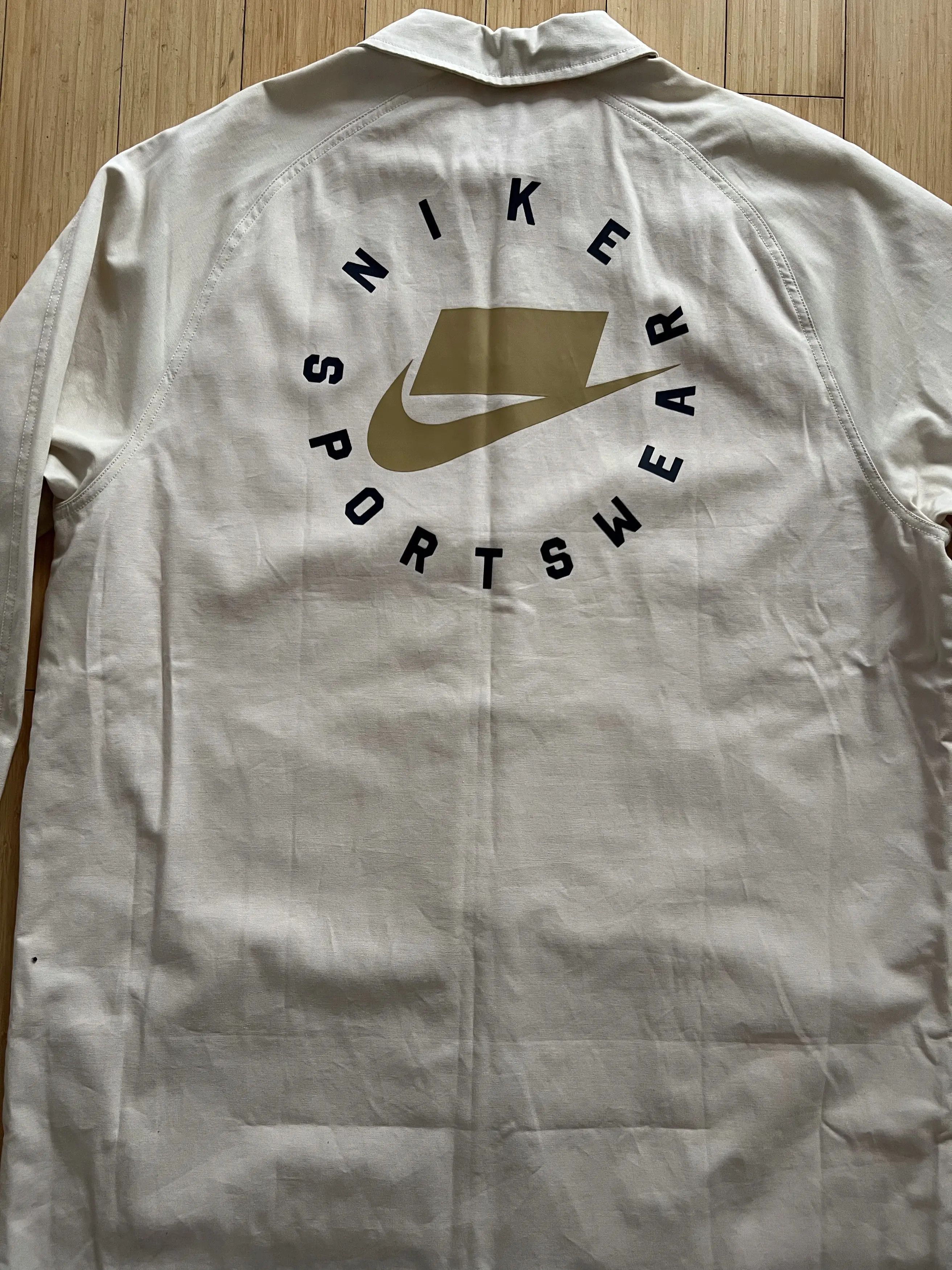 image of Nike Sportswear Nsw Tech Canvas Jacket Parka in Beige, Women's (Size XL)