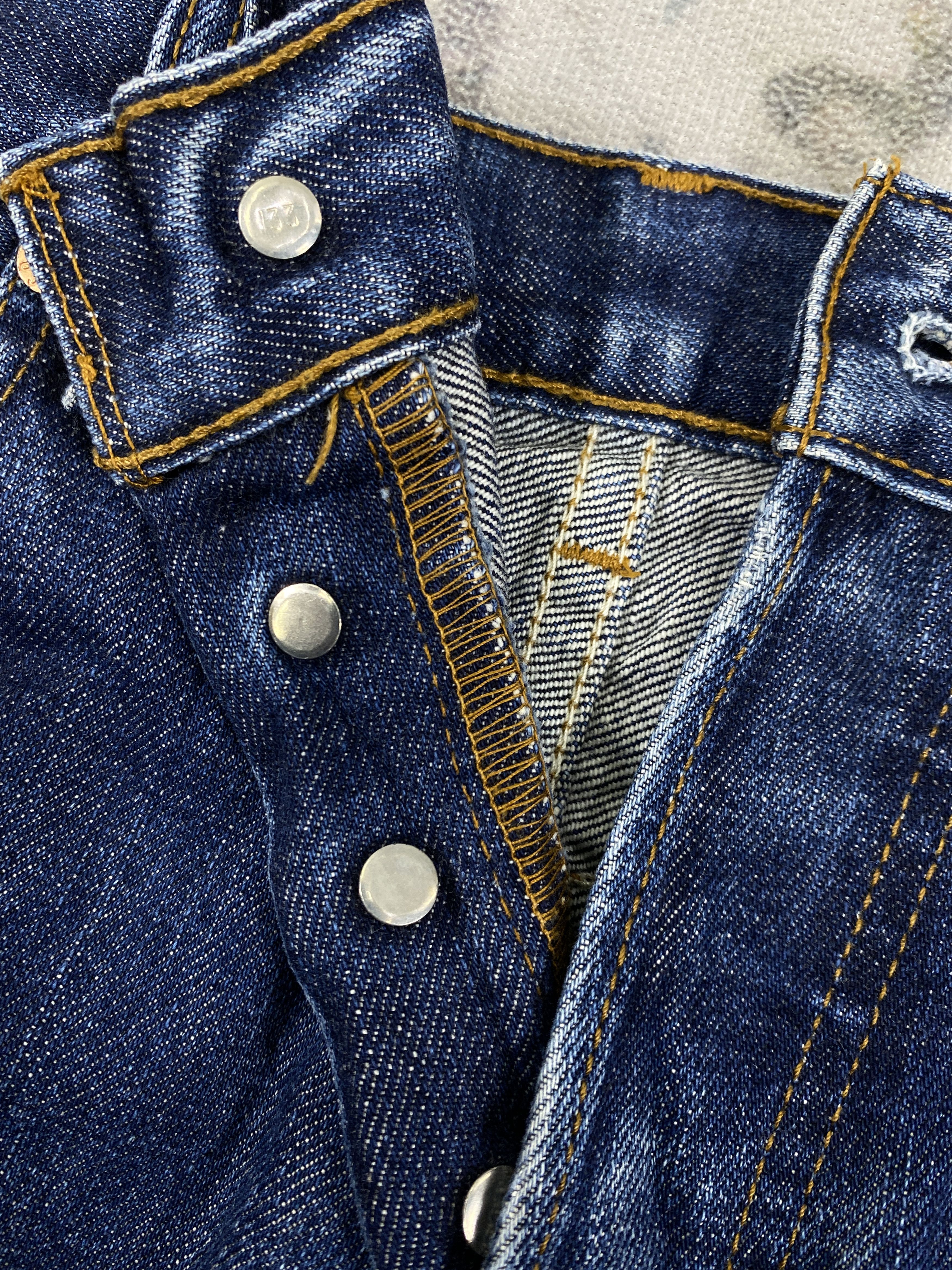 Levi's Distressed Blue Vintage Levi's 509 Jeans 30x30 Denim- JN3599 Size US 30 / EU 46 - 7 Thumbnail
