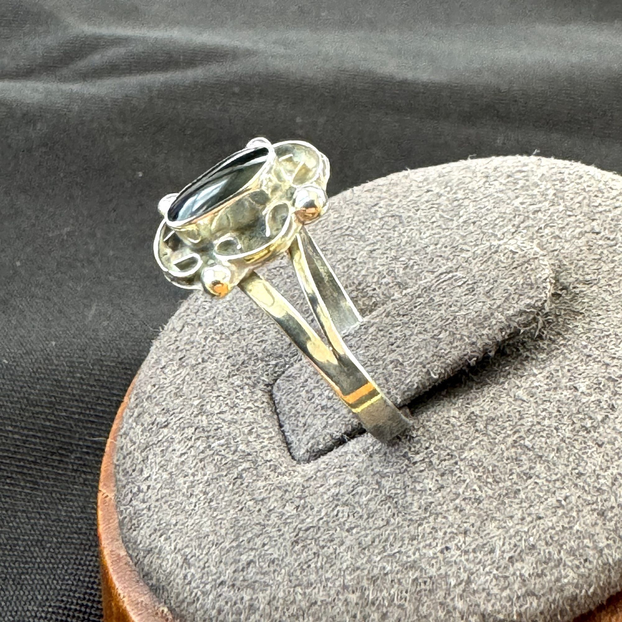Vintage Vintage Sterling Silver 925 Black Onyx Bezel Set Scroll Bord Size ONE SIZE - 3 Thumbnail
