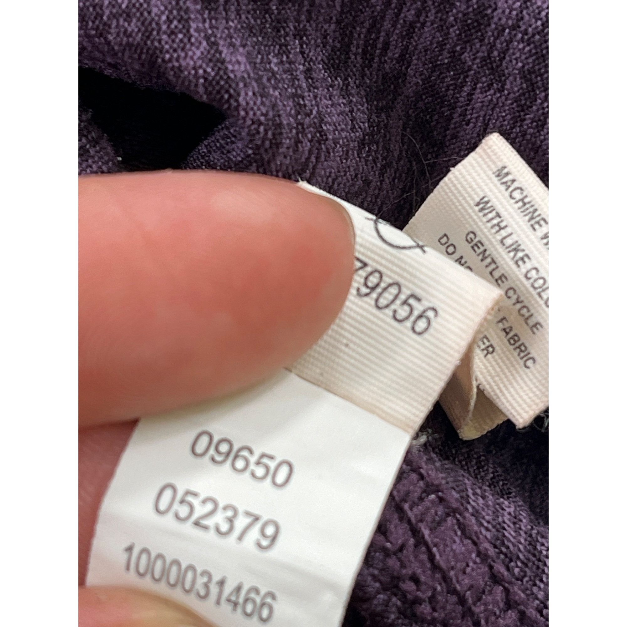 Designer Road Runner Sport SKU 7682 Womens Purple Long Sleeve Perform Size S / US 4 / IT 40 - 10 Thumbnail