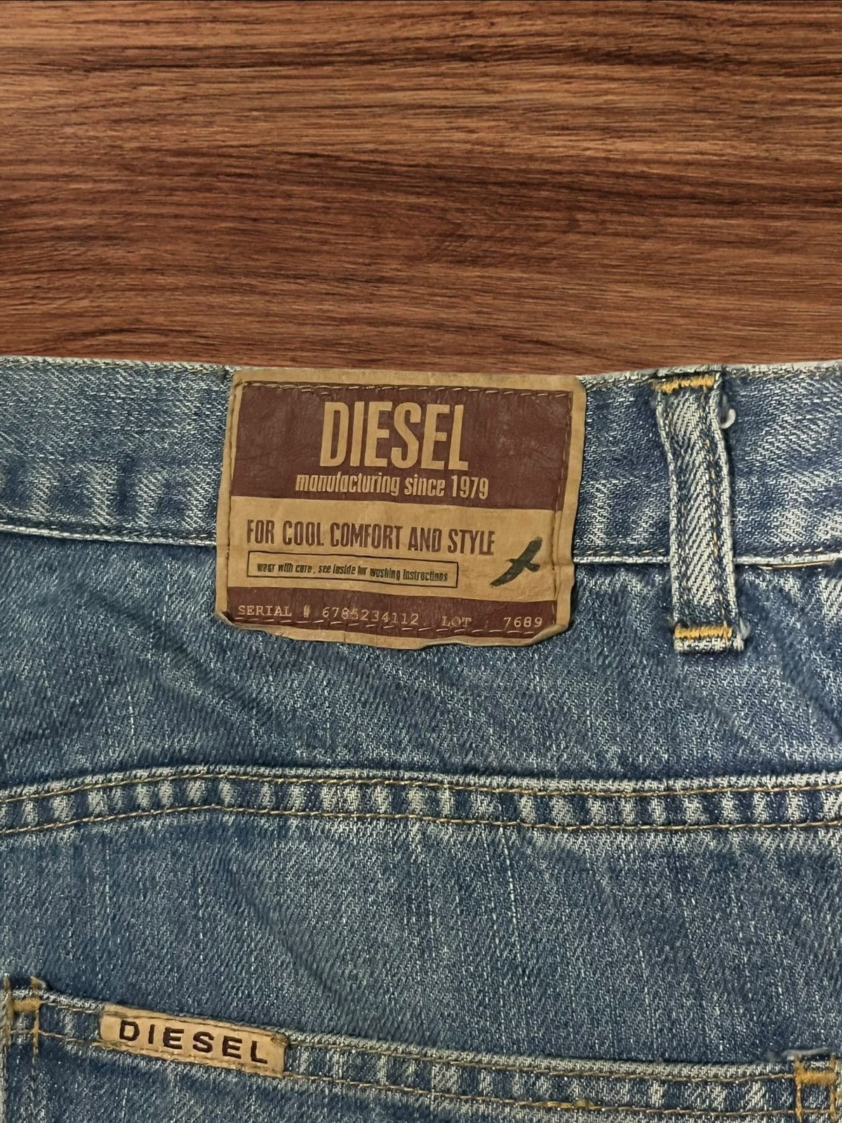 Diesel × Vintage ⚡️Flare⚡️Vintage Diesel “D” Button Fly Blue Washed Jeans Size US 32 / EU 48 - 10 Thumbnail