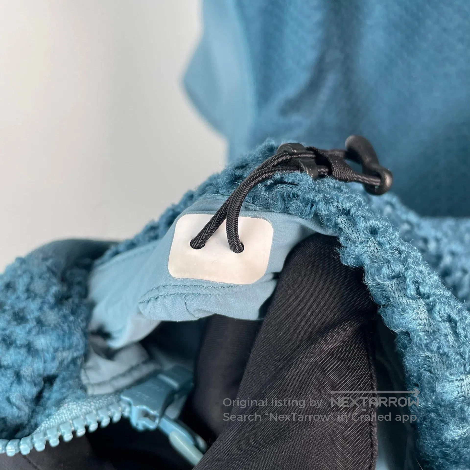 Arc'teryx Arc'teryx Bamboo moon blue lightweight windproof| Size US M / EU 48-50 / 2 - 7 Thumbnail