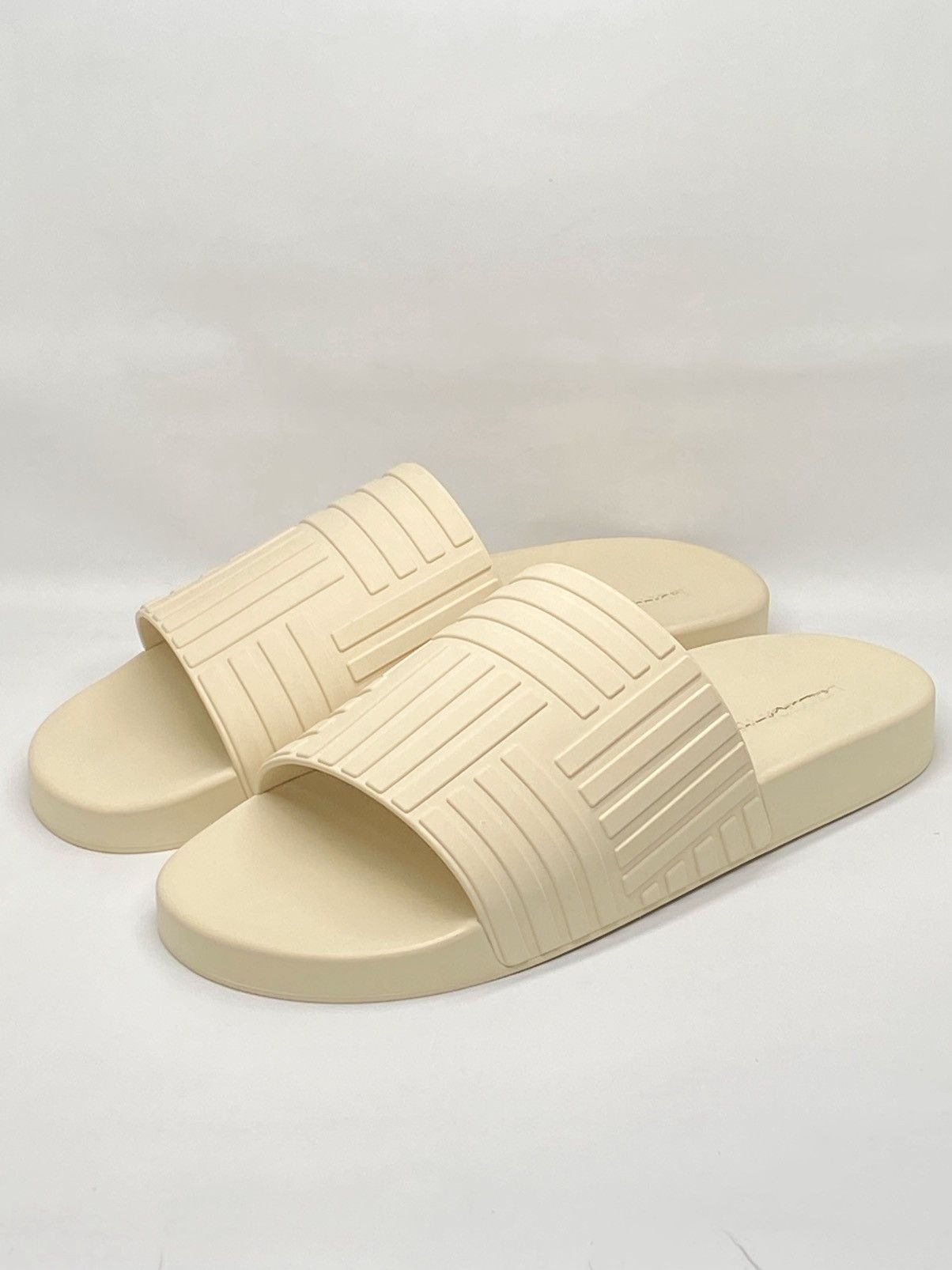 Bottega Veneta Bottega Veneta Rubber Slide Sandals size 46/us size 13 Size US 13 / EU 46 - 1 Thumbnail