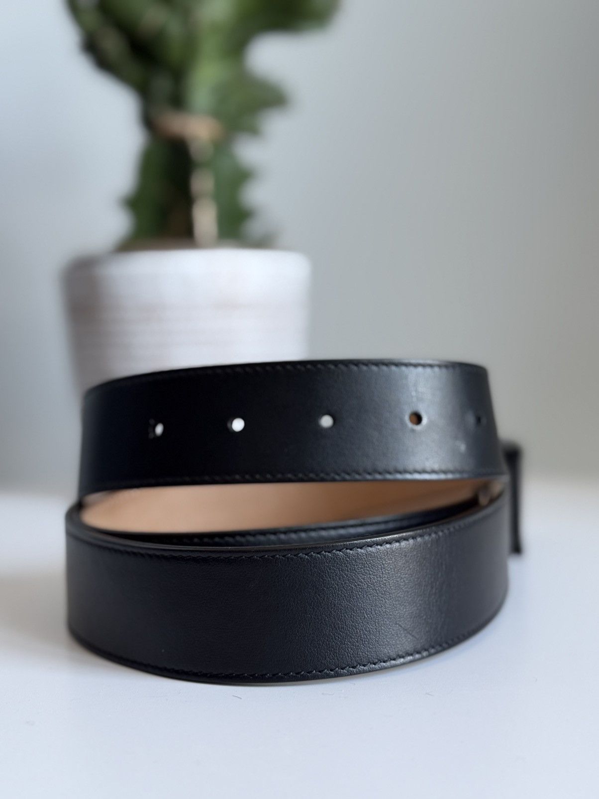 Balmain BALMAIN “B” Logo Belts in Black o1g2r1mq0424 Size: 110 Size ONE SIZE - 9 Thumbnail