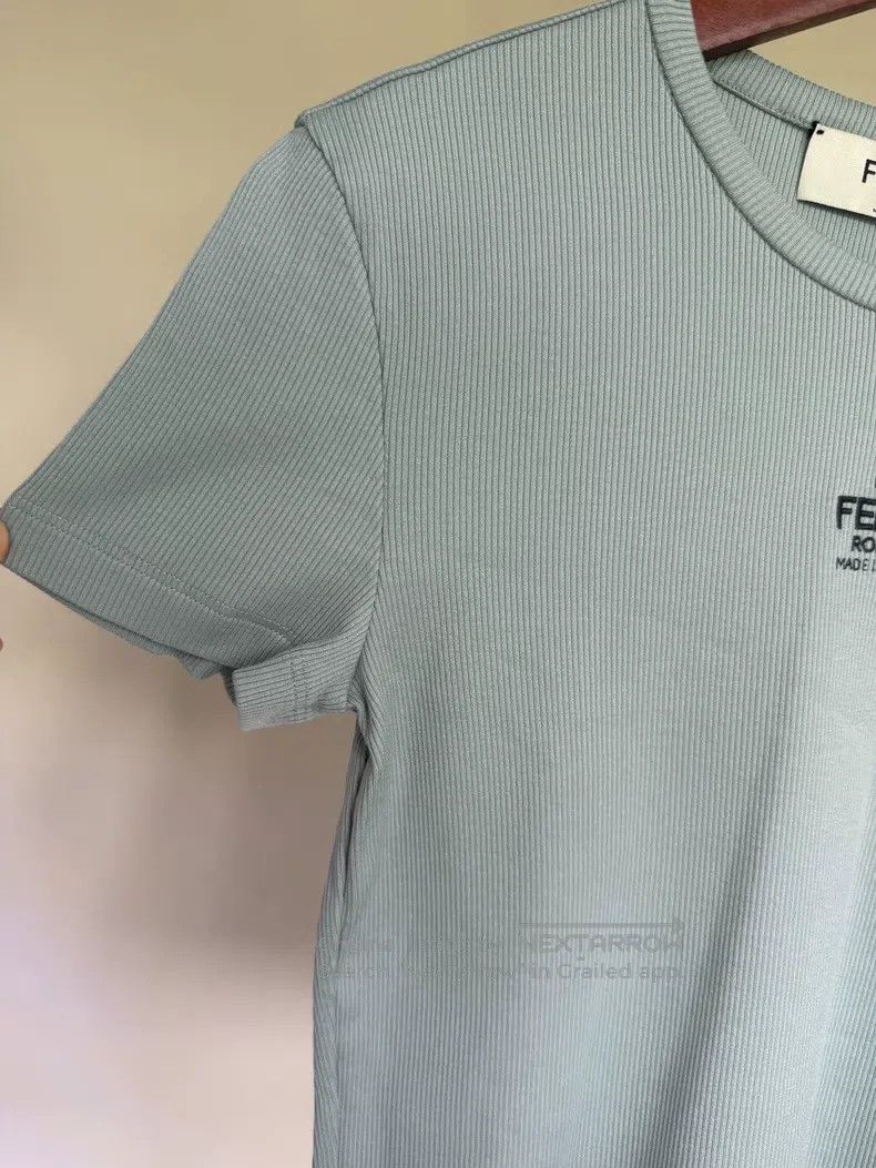 Fendi Fendi Knit Logo Top Size S / US 4 / IT 40 - 6 Thumbnail