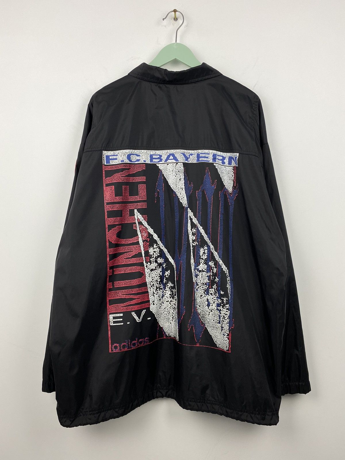 Vintage Vintage 90s Bayern Munich Training Football Jacket PSG Roma Size US XL / EU 56 / 4 - 1 Thumbnail