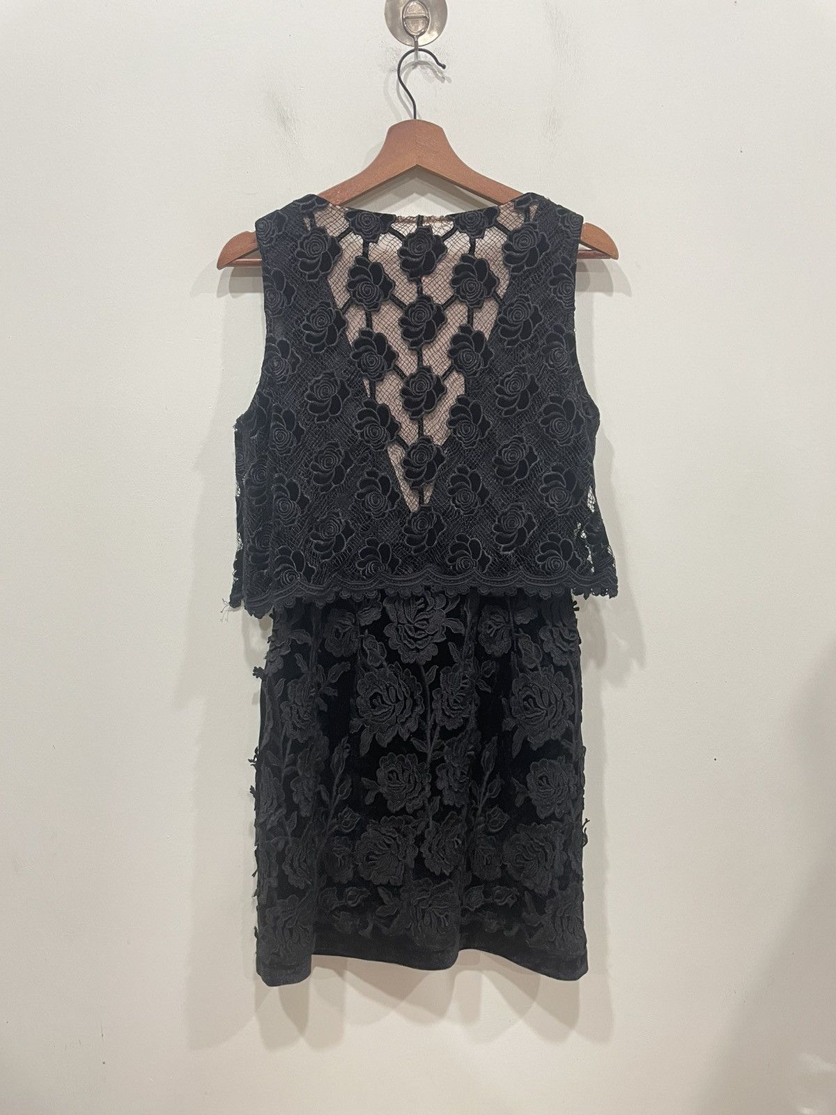 Anna Sui Anna Sui Embroidery Dress Size S / US 4 / IT 40 - 2 Thumbnail