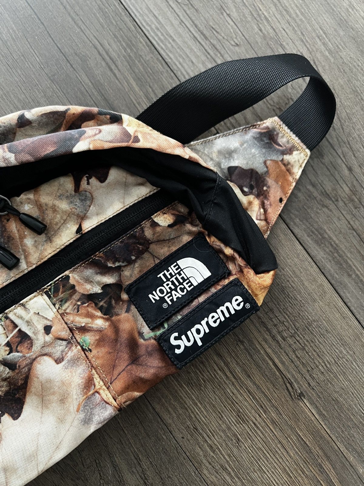 バッグ Supreme 19FW Waist Bag Real Tree Camo Supreme FW19 Waist Bag Realtree Camo | eBay