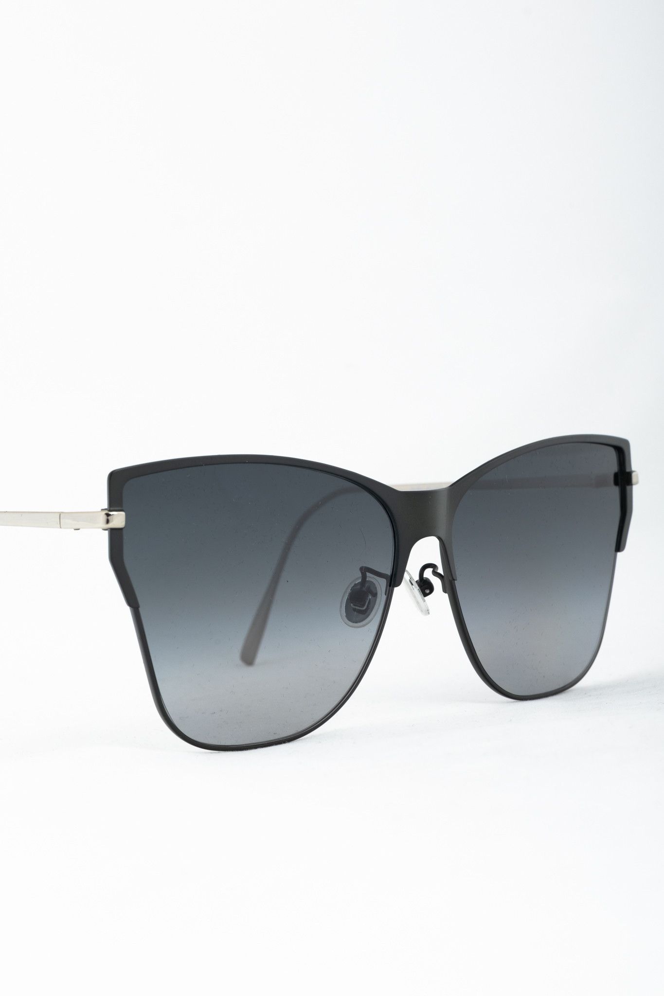 Dior Christian Dior Futurist Silver-Tone Cat-Eye Sunglasses Size ONE SIZE - 5 Thumbnail