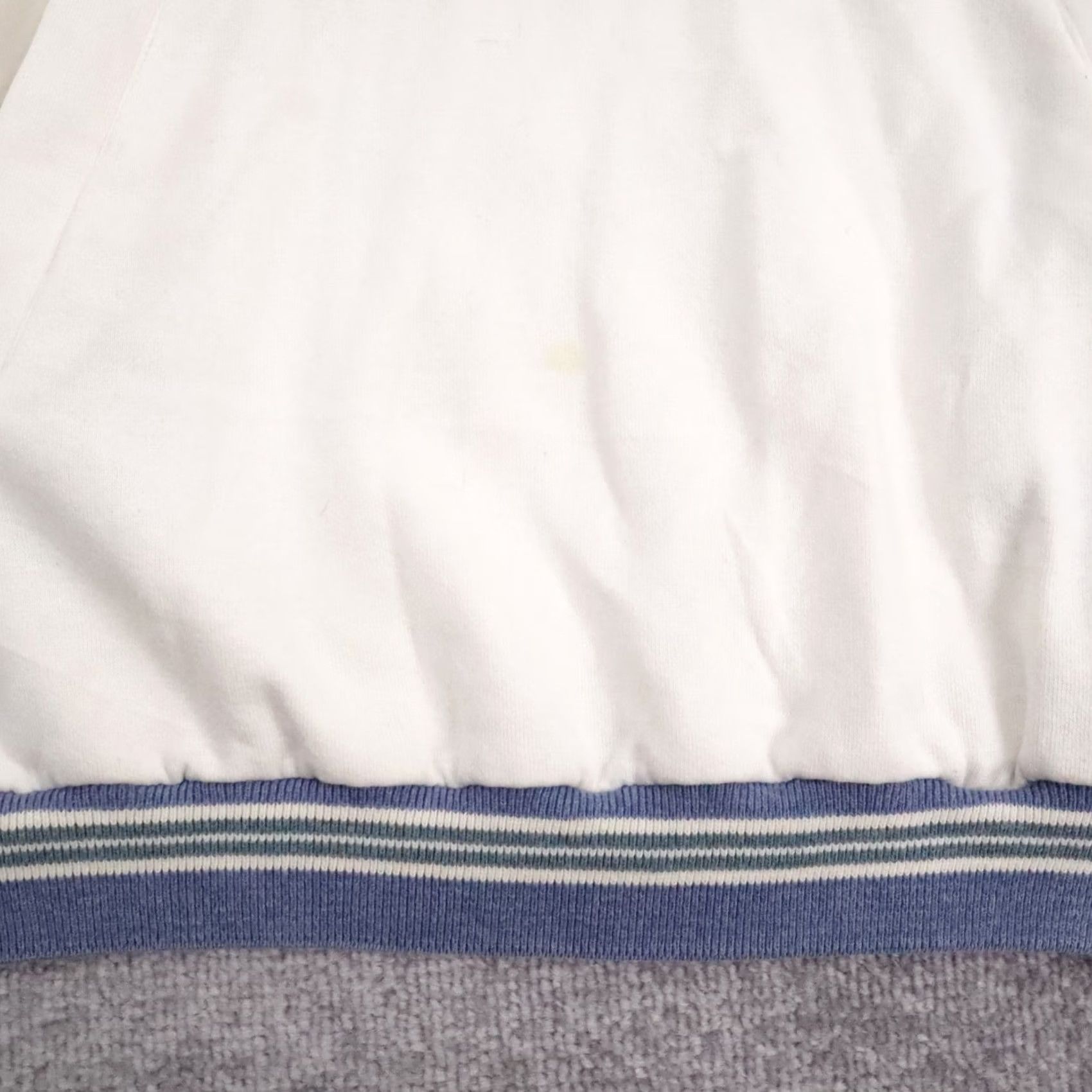Vintage VINTAGE Ocean City Maryland USA Hoodie Medium Blue White Long Sleeve Made in USA Mens Size US M / EU 48-50 / 2 - 5 Thumbnail