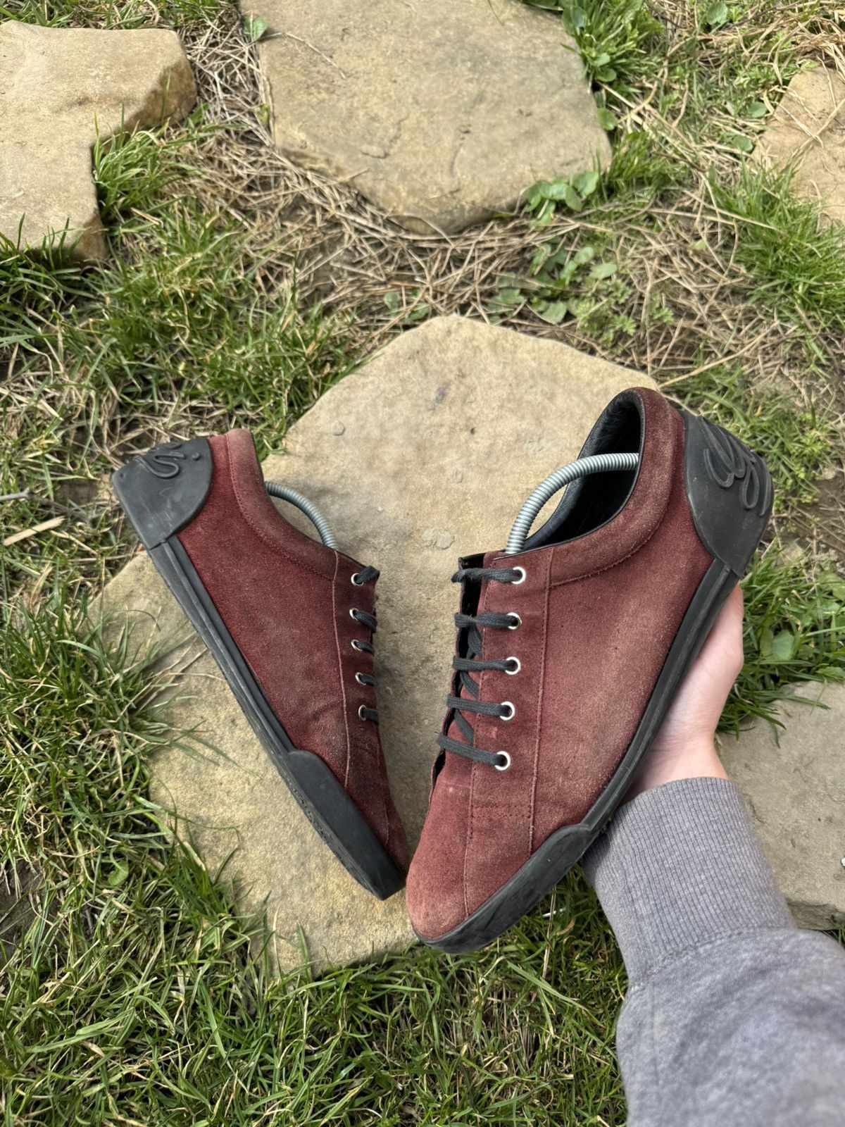 Gucci Gucci Low Top Suede Sneakers Size US 11 / EU 44 - 1 Thumbnail