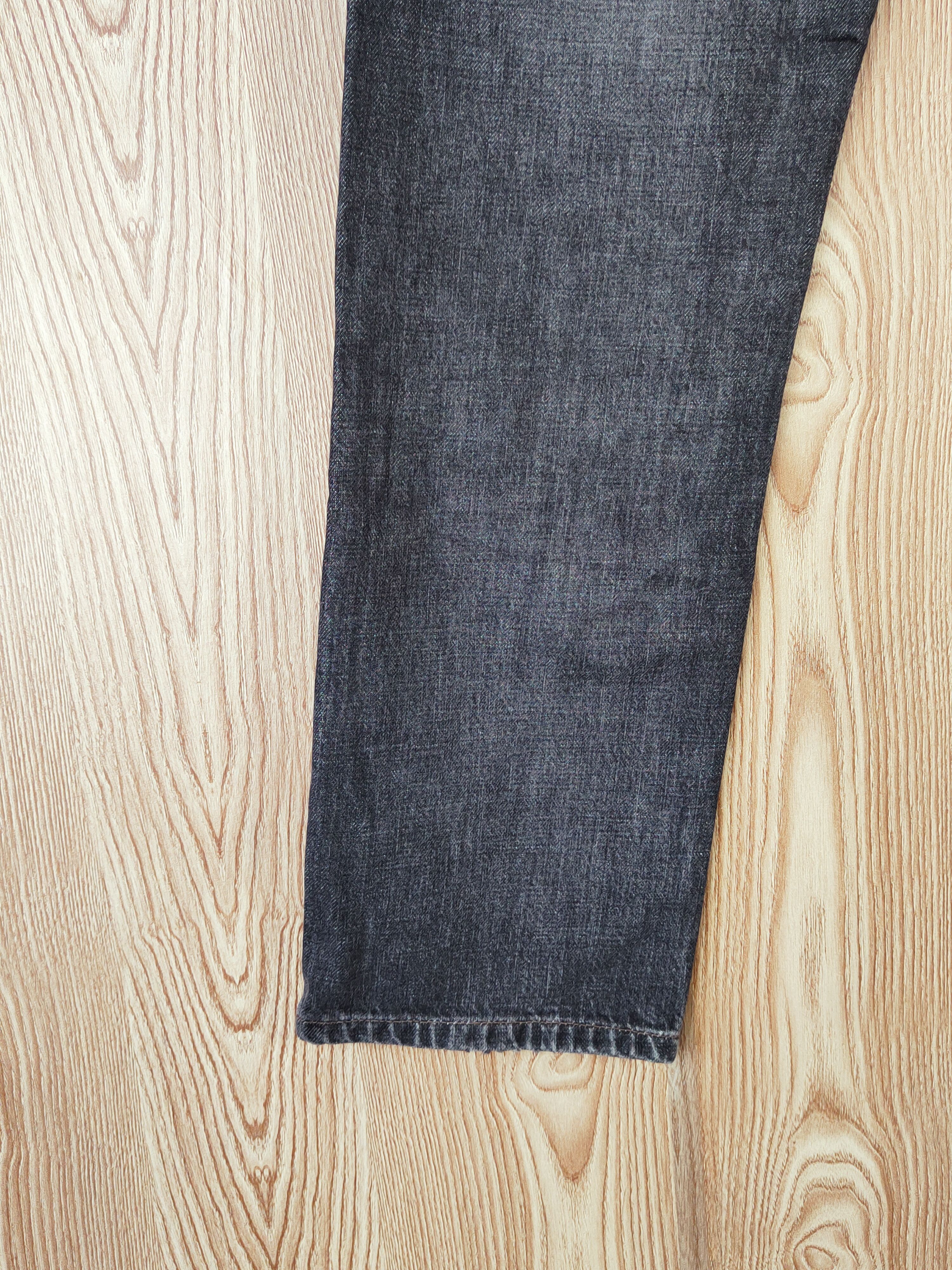 Levi's 552 Levi's Black Distressed Ripped Jeans #W498 Size US 27 - 11 Thumbnail