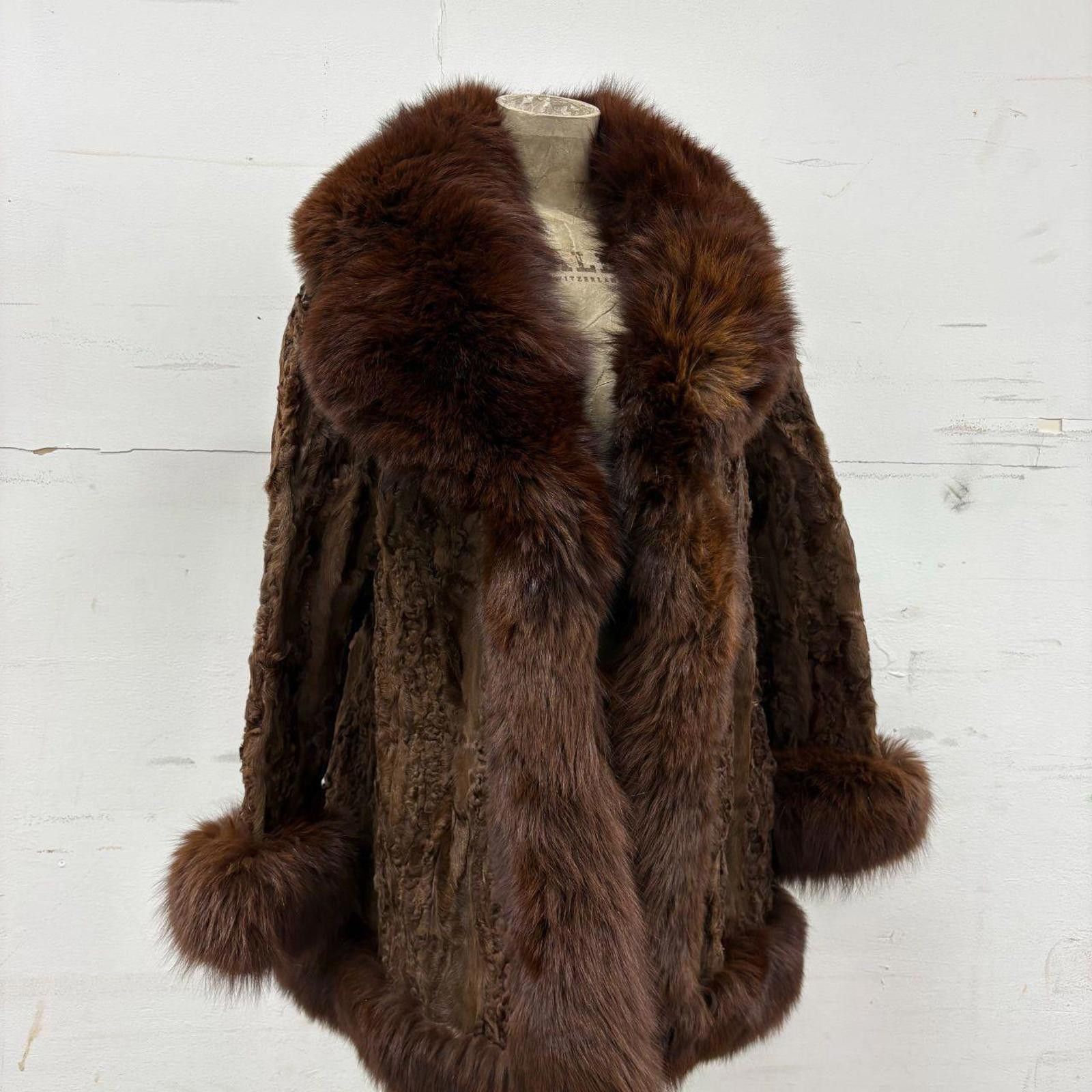 Other Vintage Paneled Brown Real Fox Fur Penny Lane Afghan Coat Size S / US 4 / IT 40 - 2 Thumbnail