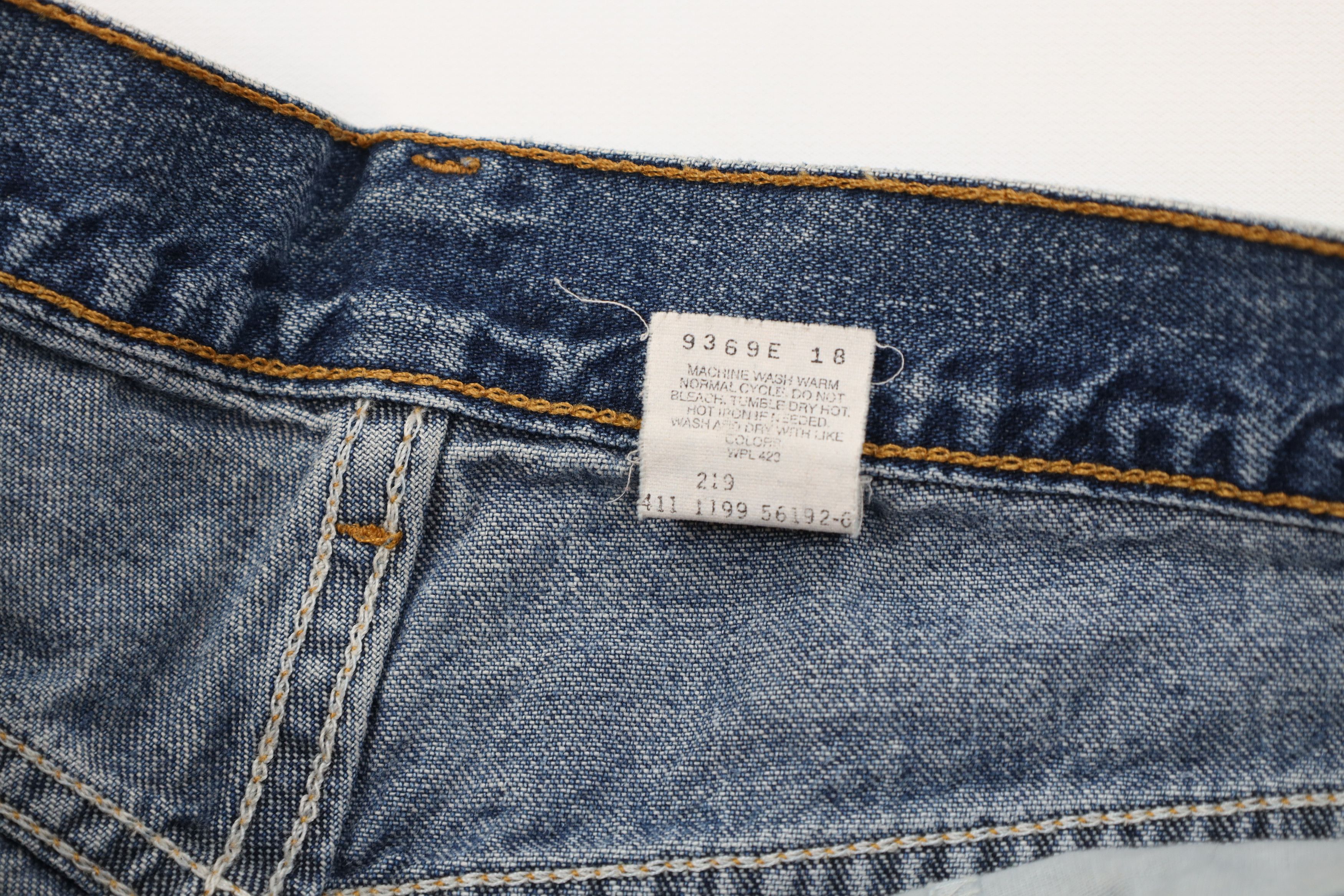Levi's Vintage 90s Levis 550 Fit Denim Jean Shorts Blue Size US 36 / EU 52 - 7 Thumbnail