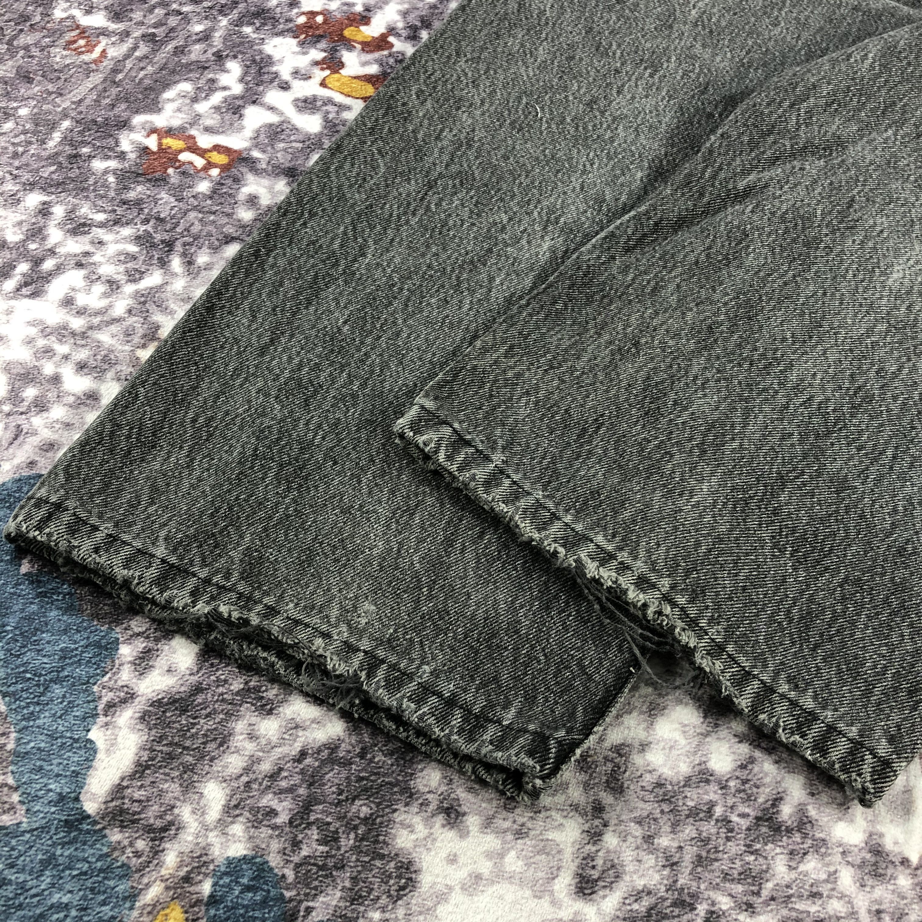 Levi's Vintage 90s Faded Black Levis 501 Jeans-JM2272 Size US 36 / EU 52 - 4 Thumbnail