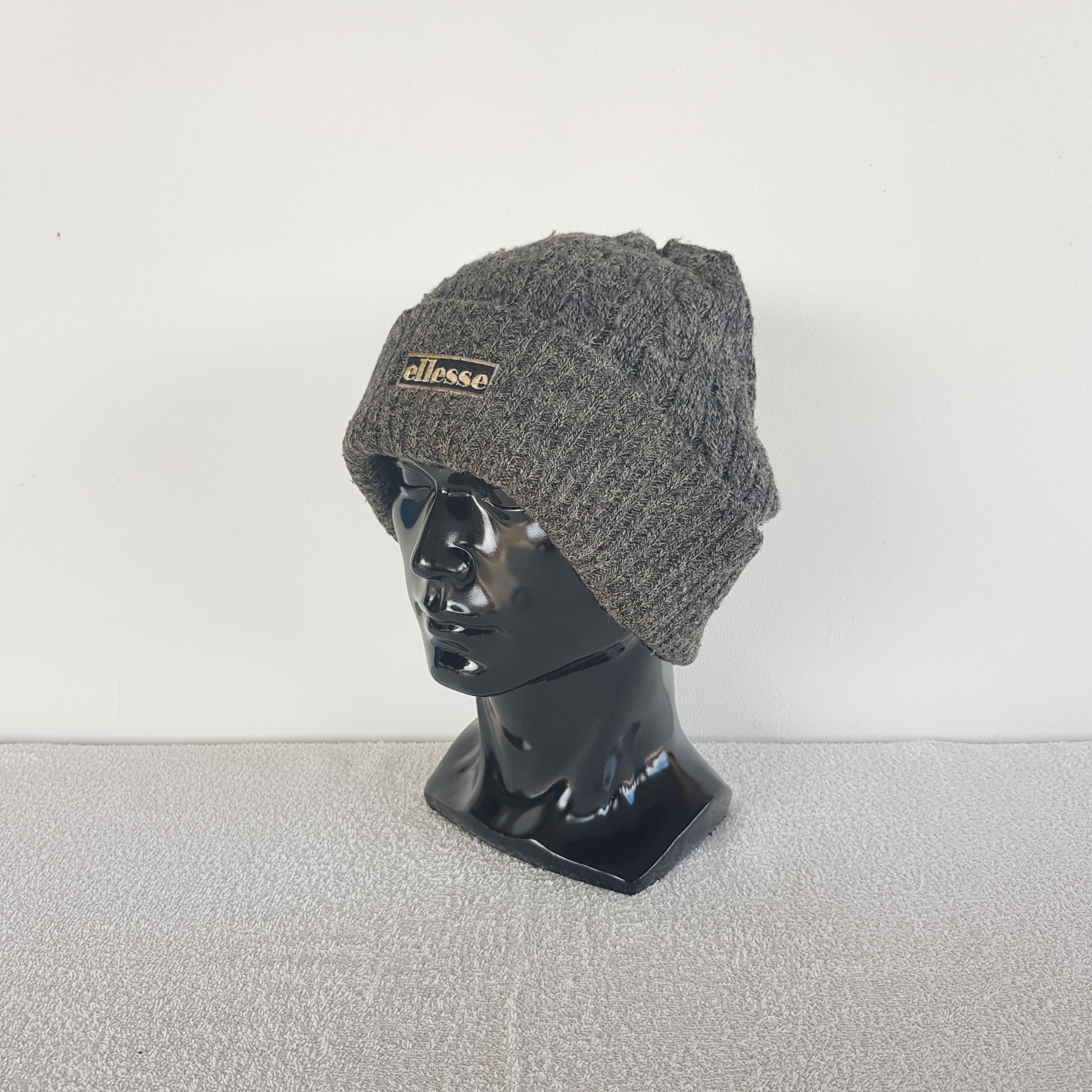 Ellesse Vintage Ellesse Beanie Fair Isle Ribbed Knit Snow Caps Hats Size ONE SIZE - 1 Thumbnail