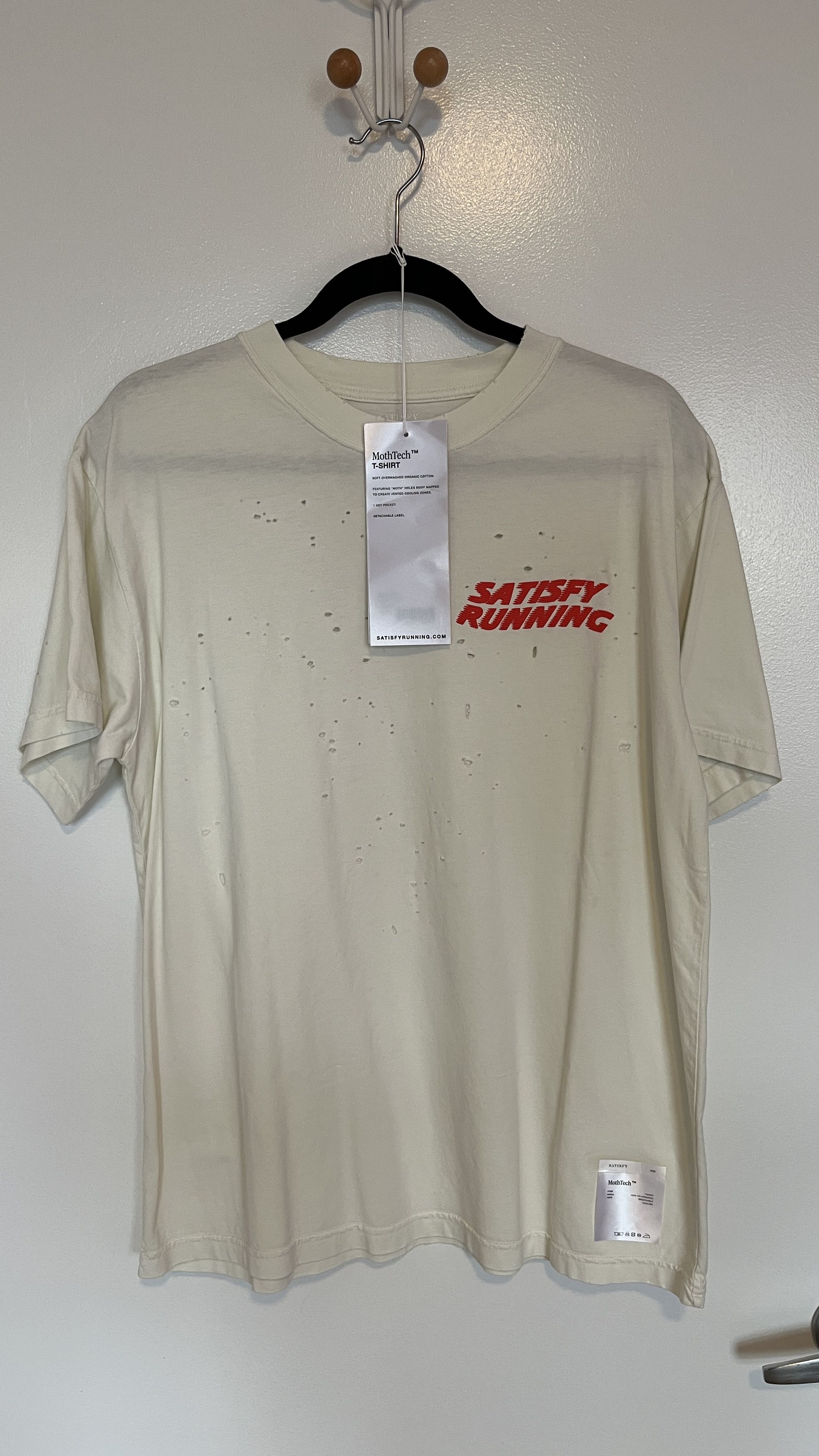 Satisfy Satisfy Running MothTech Tee OG Off White Large 🌊 Size US L / EU 52-54 / 3 - 1 Thumbnail