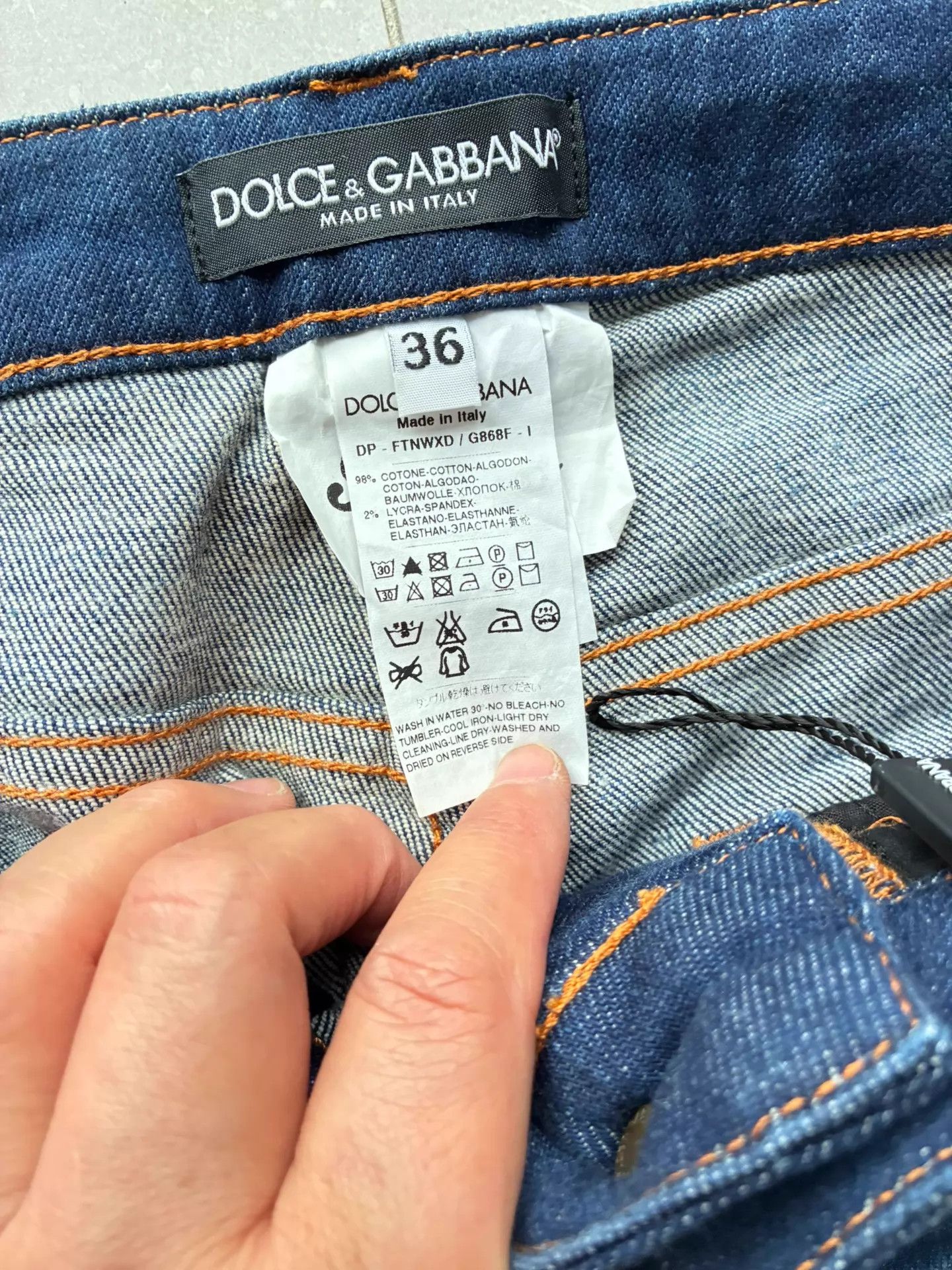 Dolce & Gabbana Dolce & Gabbana 36 Jeans New With Tags Zipper Fly Size 25" / US 0 / IT 36 - 4 Thumbnail