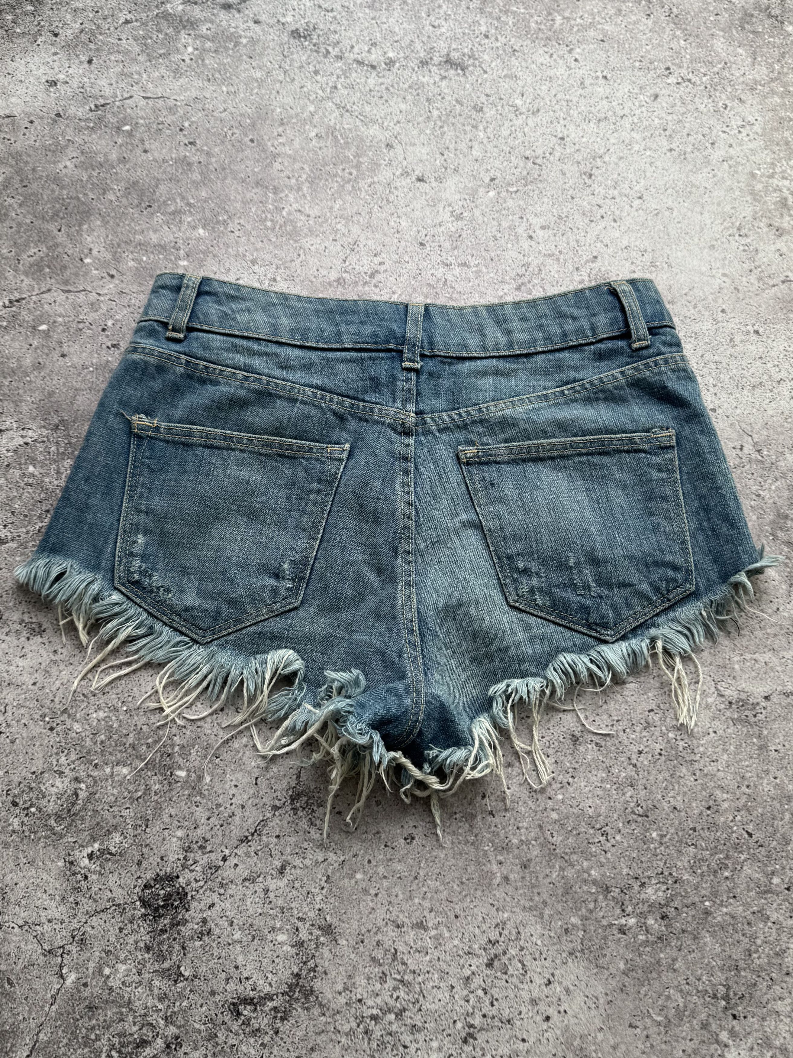 Vintage Y2K Distressed Shorts Frayed Cut Off Daisy Dukes (E8) Size 27" / US 4 / IT 40 - 4 Thumbnail