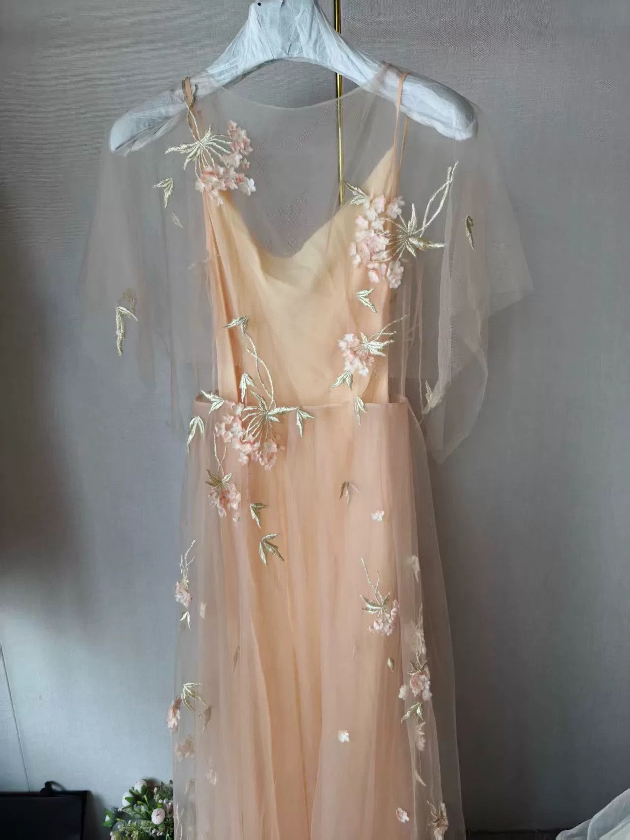 SHINE LUXURY Shine Moda Li Qin Style Gown Size M / US 6-8 / IT 42-44 - 1 Thumbnail