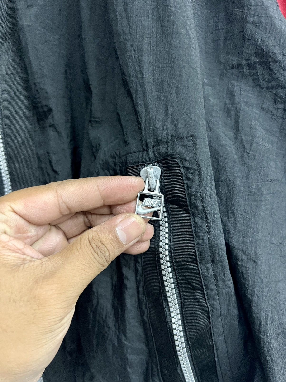 Nike × Vintage Vintage 90s Nike Windbreaker Zipper Jacket Size US XL / EU 56 / 4 - 6 Thumbnail