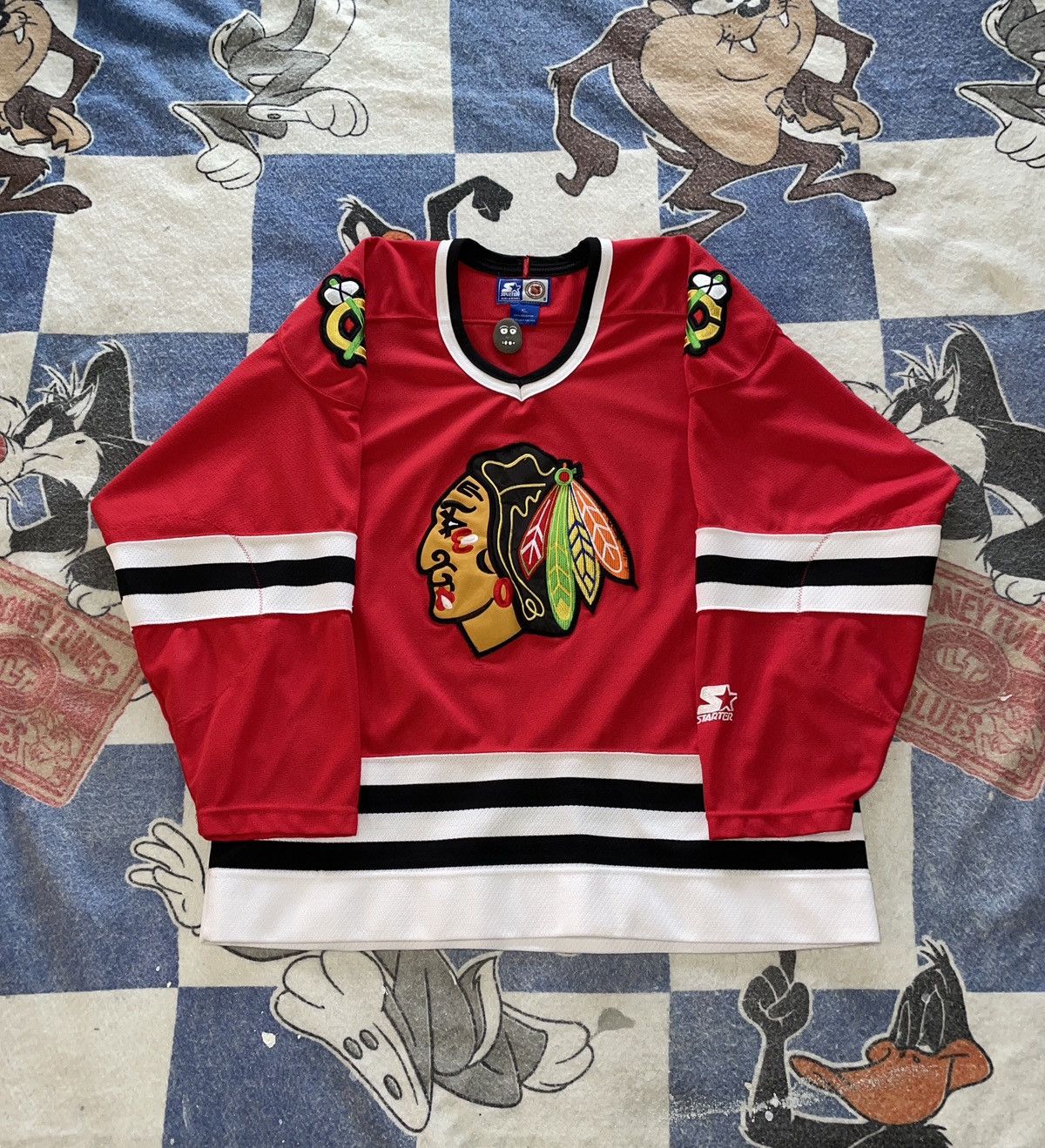 image of Nhl x Starter Vintage Chicago Blackhawks Jersey in Red, Men's (Size XL)