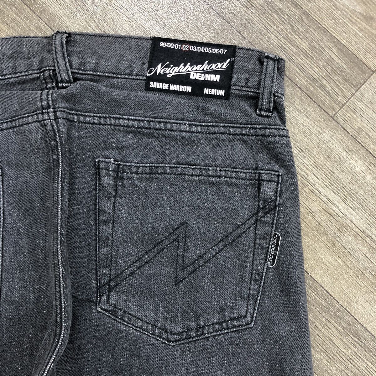 Japanese Brand 2002s Neighborhood Savage Narrow Selvedge Denim Pants Size US 33 - 11 Thumbnail
