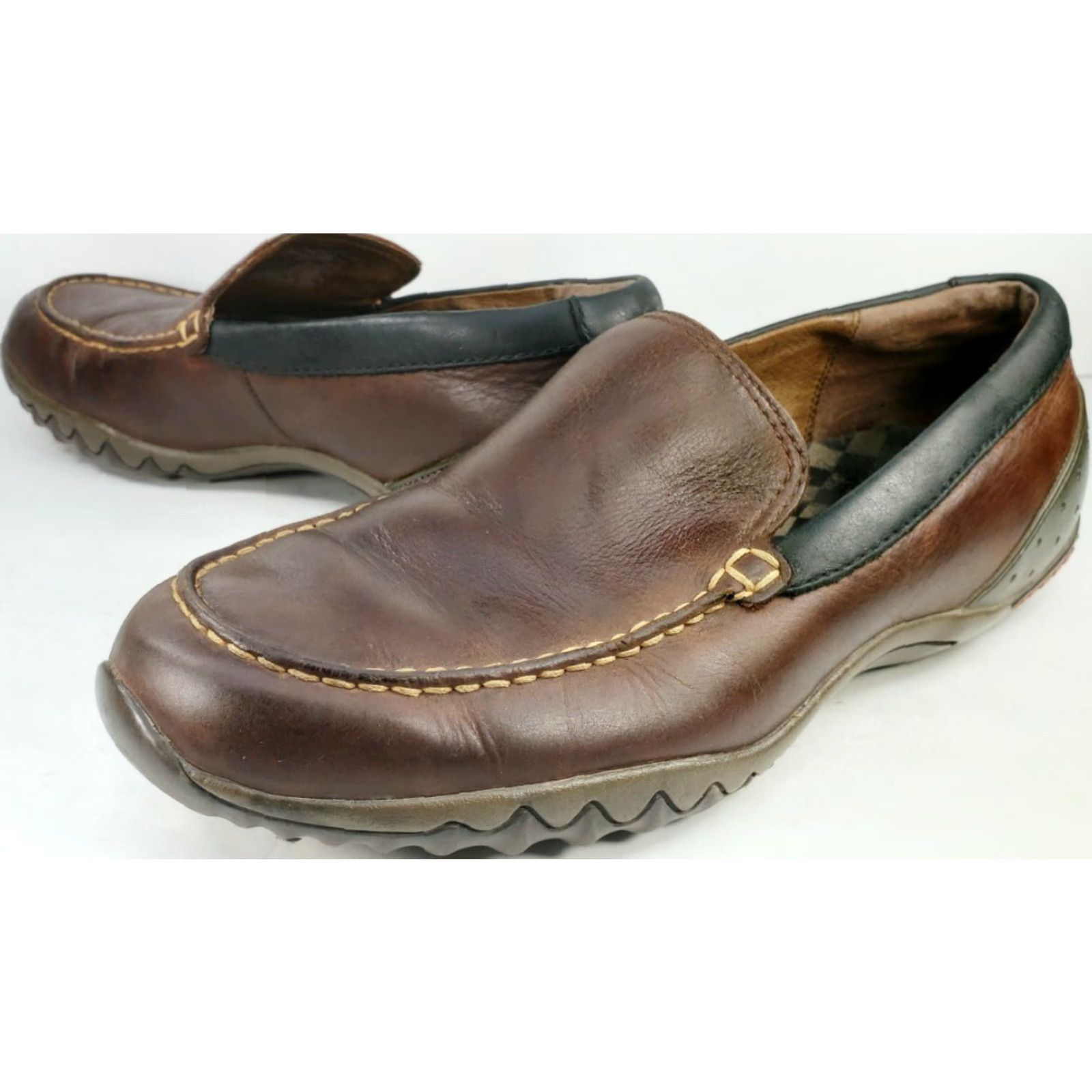 Merrell Merrell Men Moc Toe Loafer Size 9M Brown Leather Slip-on Leather Insole J73279 Size US 9 / EU 42 - 2 Thumbnail