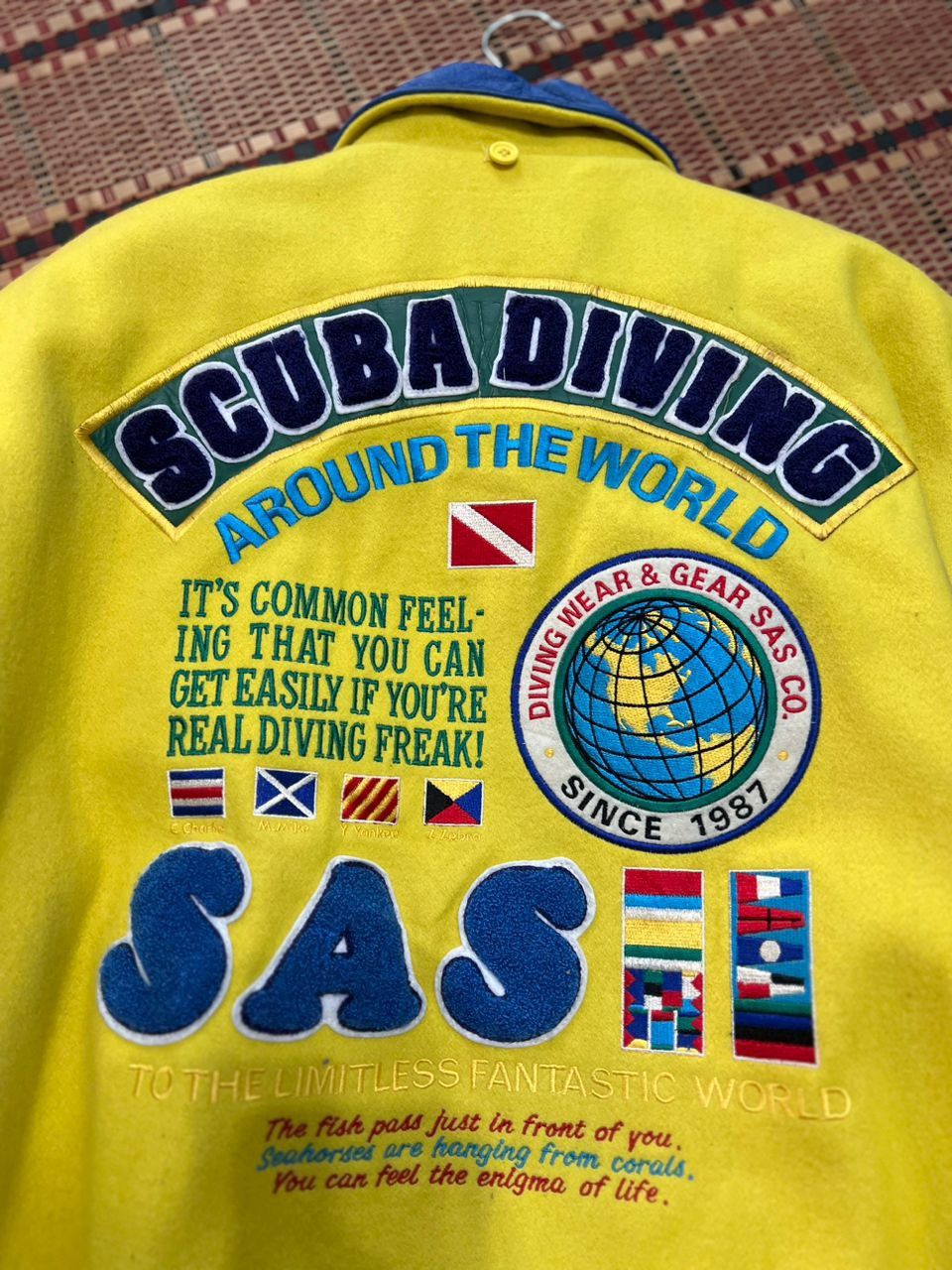 Vintage Vintage SAS Scuba Diving Varsity Jacket Size US L / EU 52-54 / 3 - 11 Thumbnail