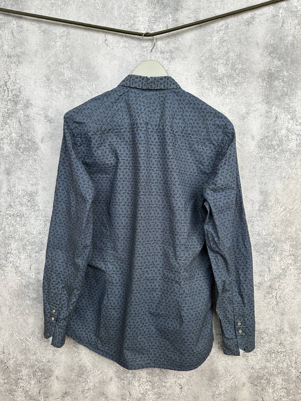 Paul Smith Paul Smith Jeans Button Up Shirt Flowered Navy LS Size US L / EU 52-54 / 3 - 2 Thumbnail