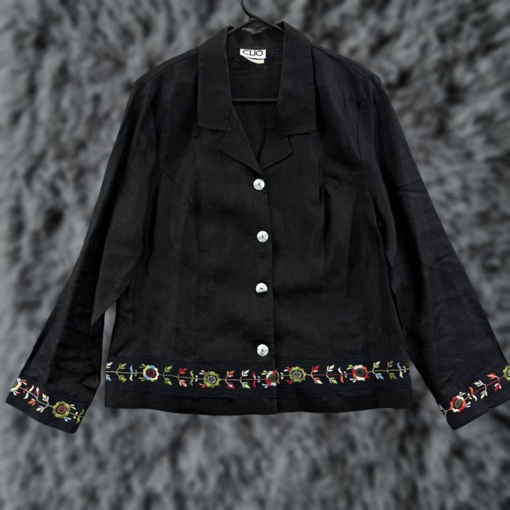 Vintage VINTAGE Clio Shirt Womens Large Black Linen Embroidered Button Boho Cottagecore Size M / US 6-8 / IT 42-44 - 1 Thumbnail
