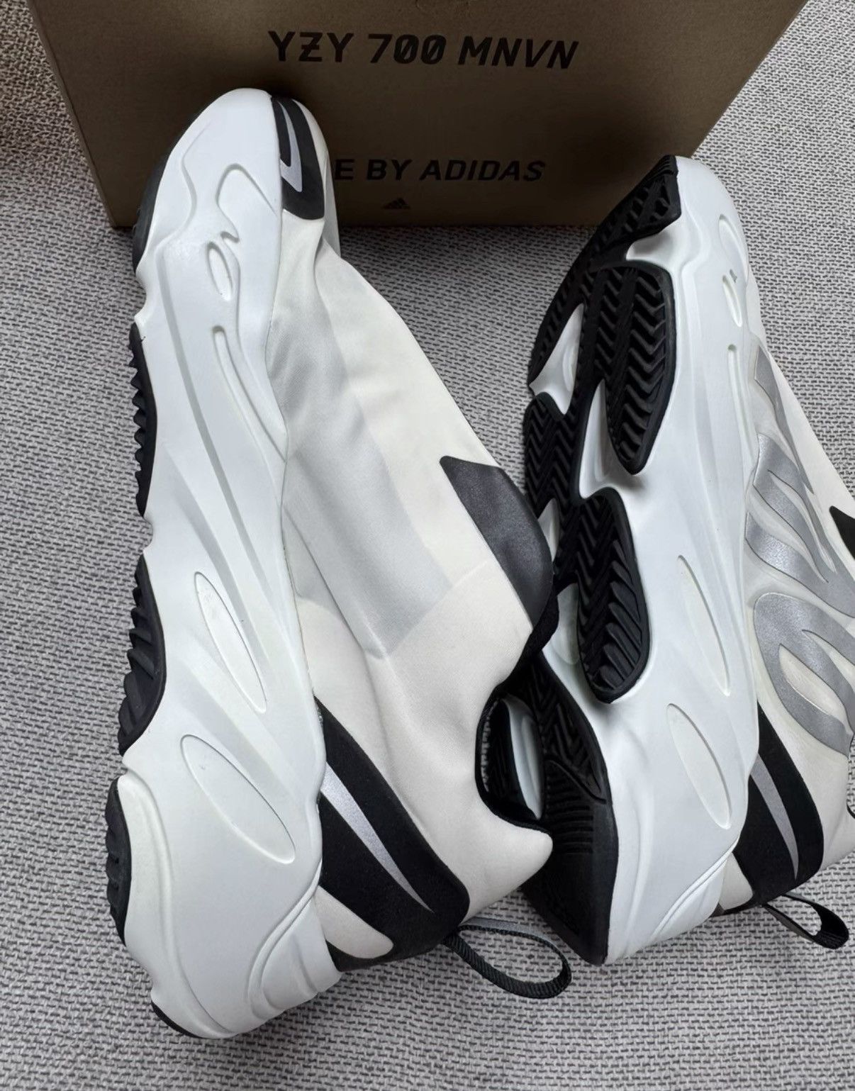 Adidas Adidas Yeezy Boost 700 MNVN Panda, Slip-on Dad Sneaker K37 Size US 7 / EU 40 - 1 Thumbnail