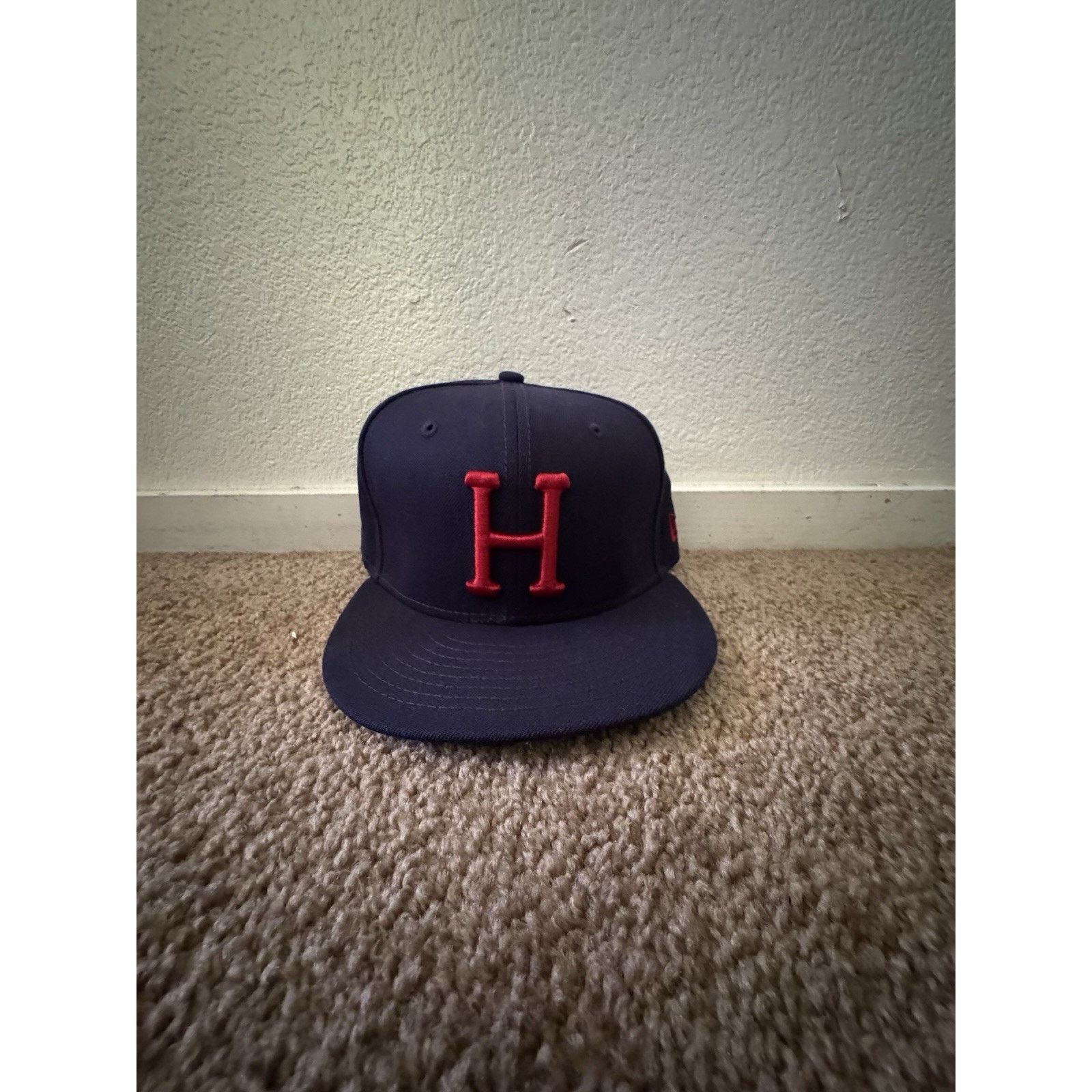 Huf Vtg Y2K 2014 Huf Fitted Hat Size 7 3/4 Size ONE SIZE - 1 Thumbnail