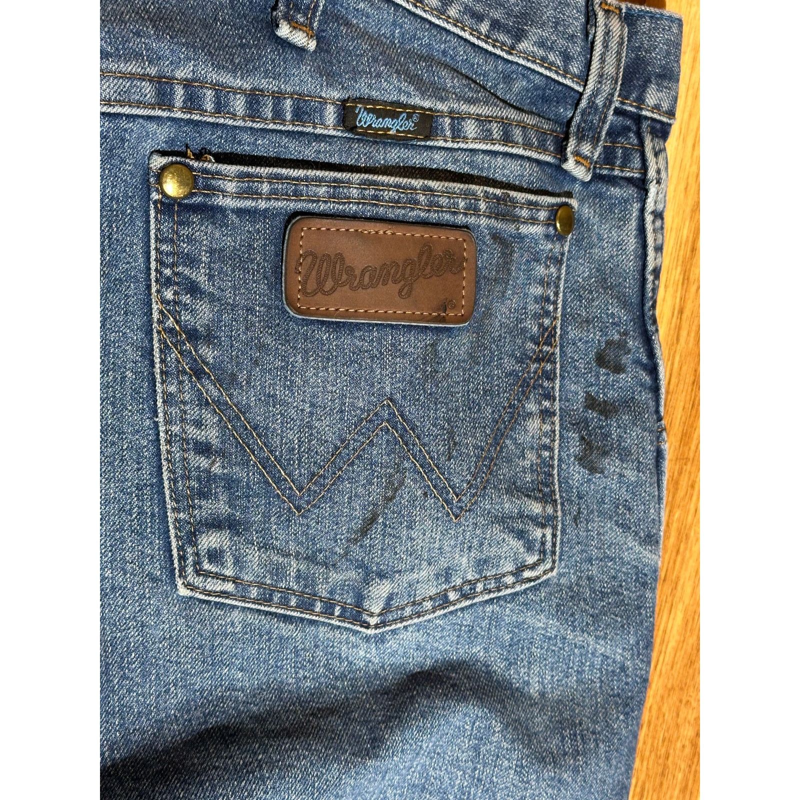 Wrangler Wrangler Blue Jeans Straight Fit Size 34 x 32 Size US 34 / EU 50 - 9 Thumbnail