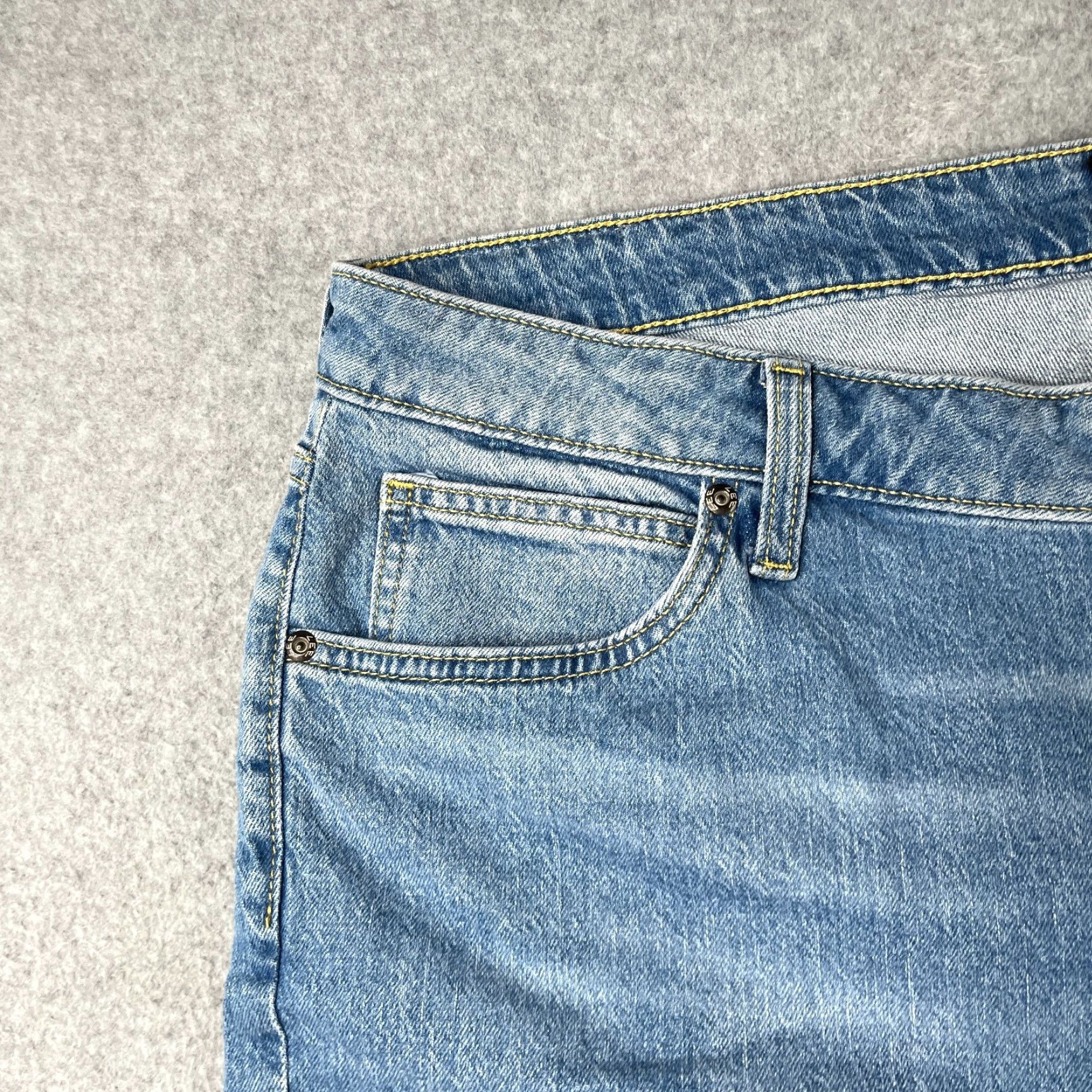 Lee Lee Jeans Women 18 Plus Blue Mid Rise Straight Crop NWT Denim 5-Pocket Style Straight Womens Size 40" / US 18 - 6 Thumbnail