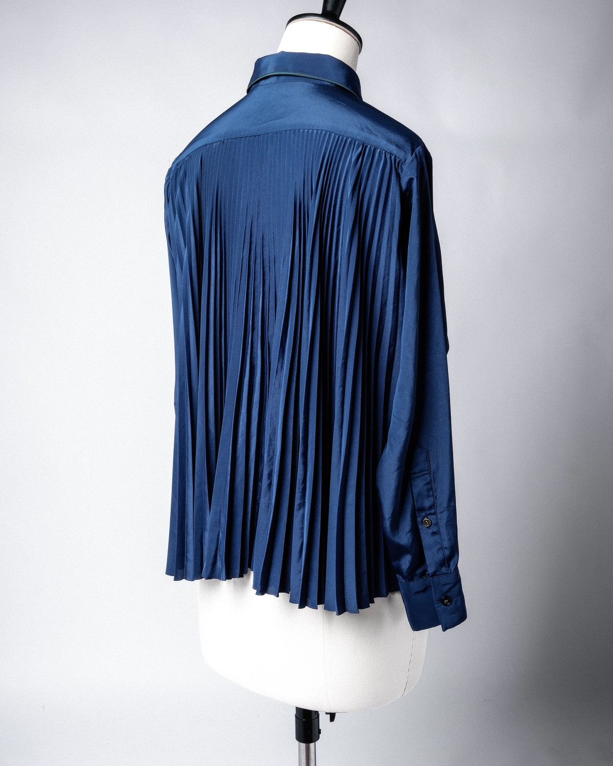 Sacai Sacai Luck Pleated Shirt Size M / US 6-8 / IT 42-44 - 8 Thumbnail