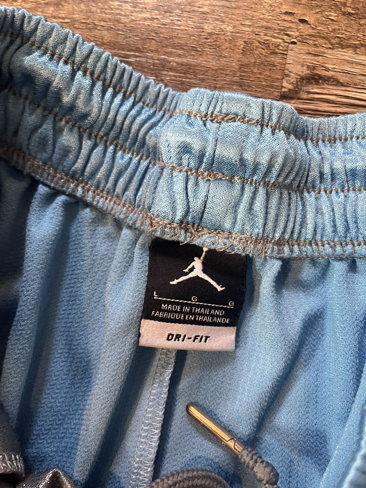Jordan Brand Jordan fadeaway shorts Size US 33 - 2 Thumbnail