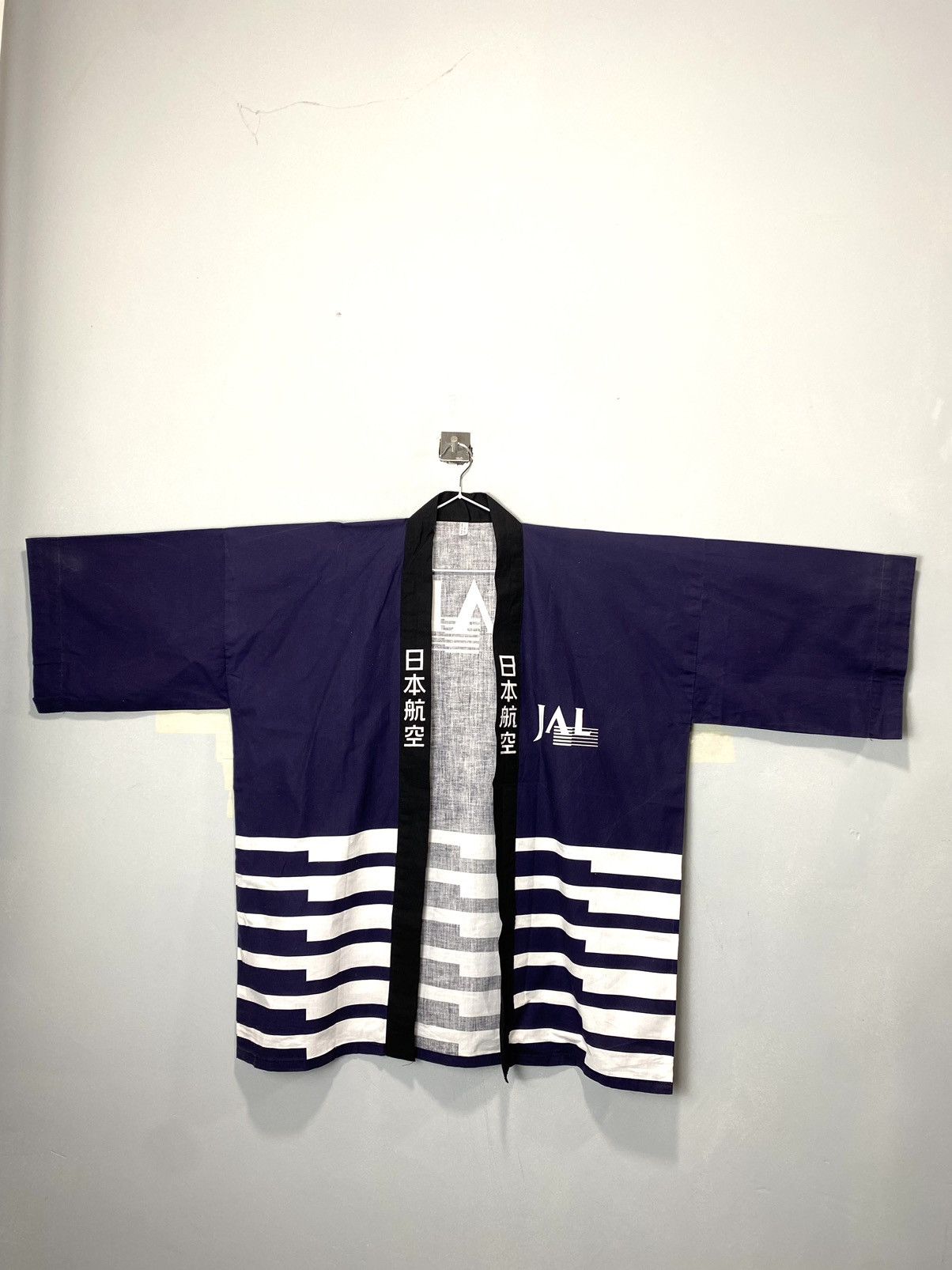 Vintage Vintage Japanese HAPPI Traditional Japan Airlines First Cls Size US L / EU 52-54 / 3 - 2 Thumbnail