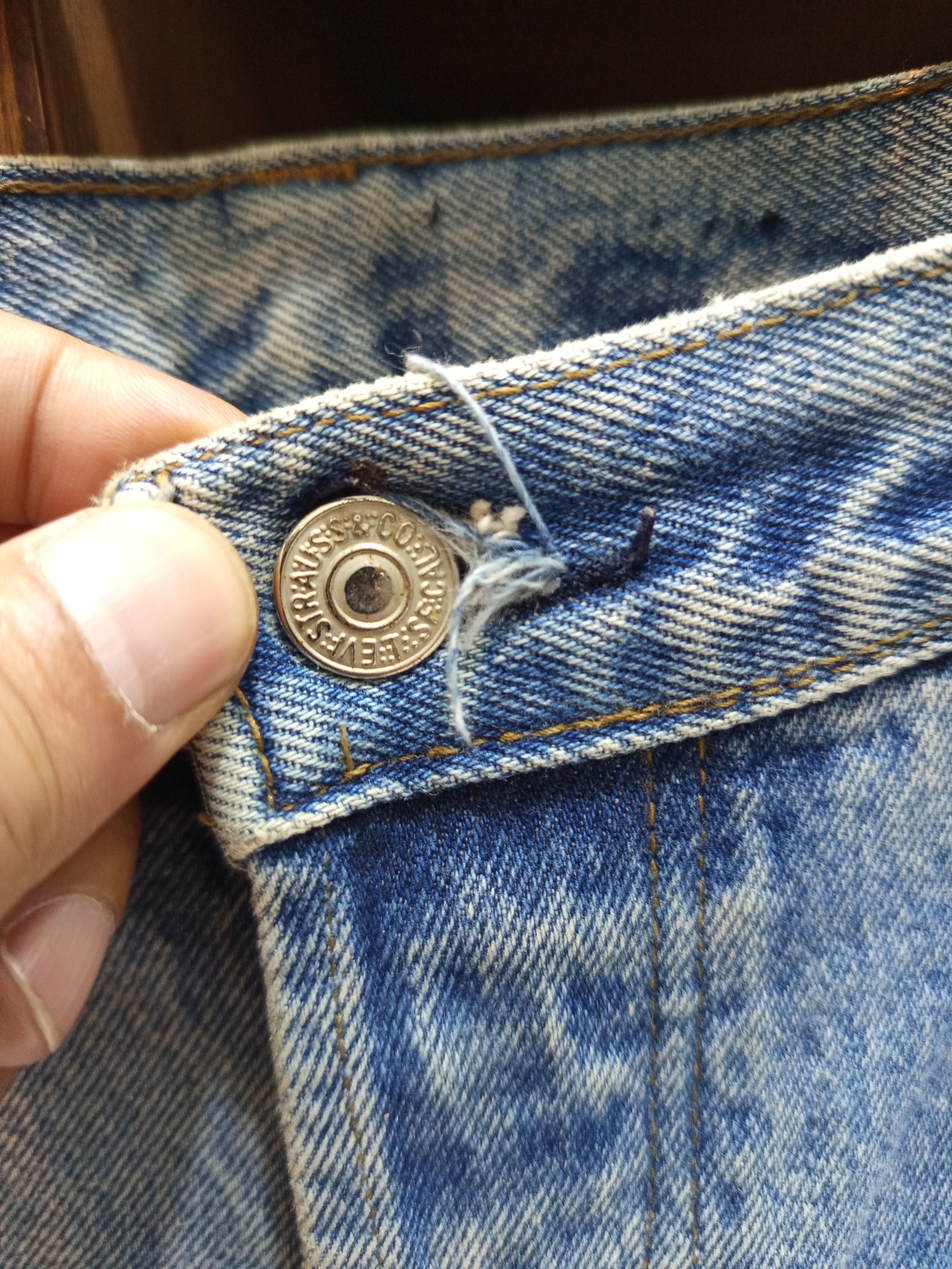 Vintage 1980s Levi’s 501 Made in USA Button Fly Denim Pants Size US 36 / EU 52 - 17 Thumbnail