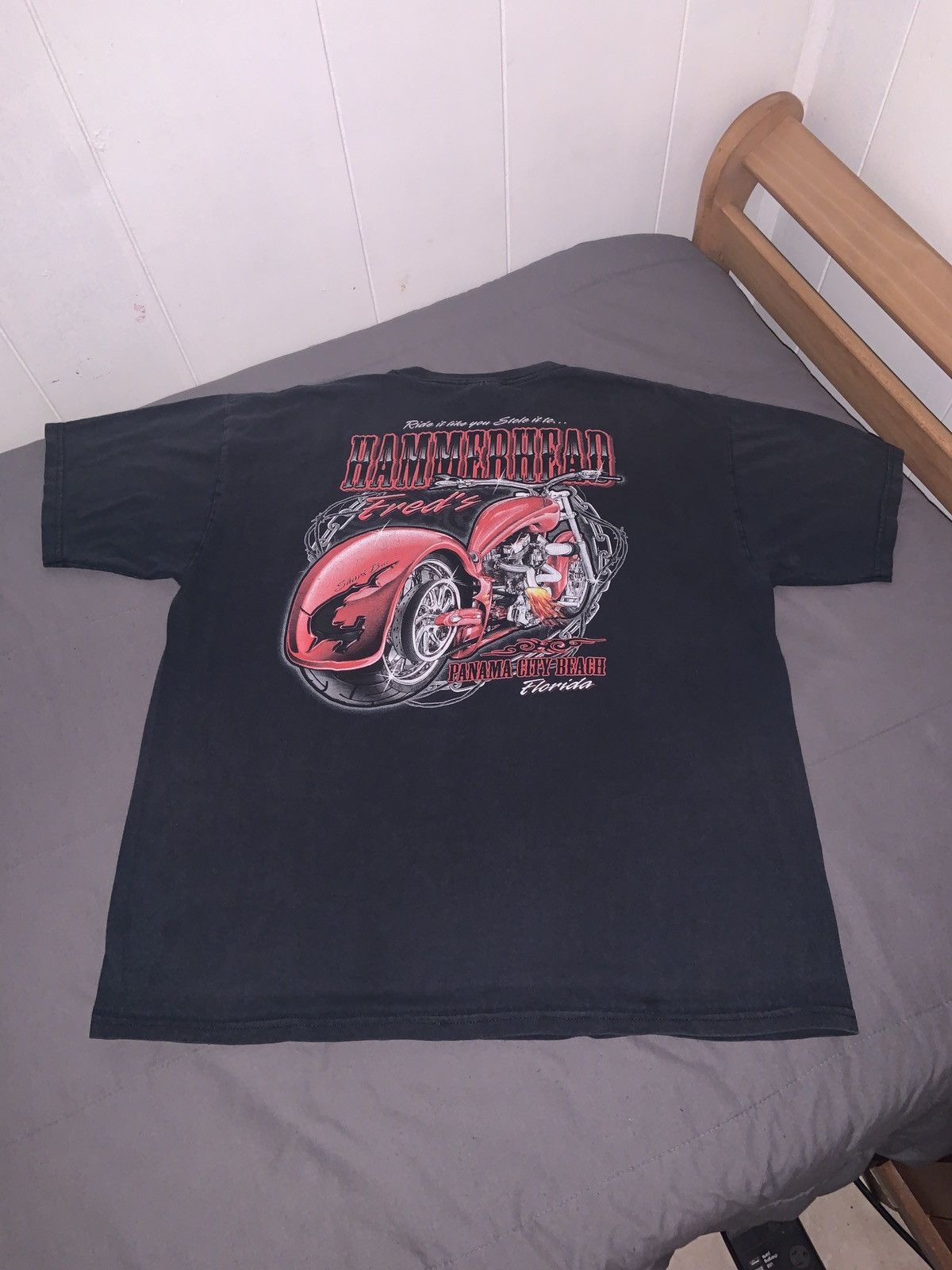 Gildan Vintage - Fred’s - Panama City Beach Florida - Size XL Size US XL / EU 56 / 4 - 4 Thumbnail