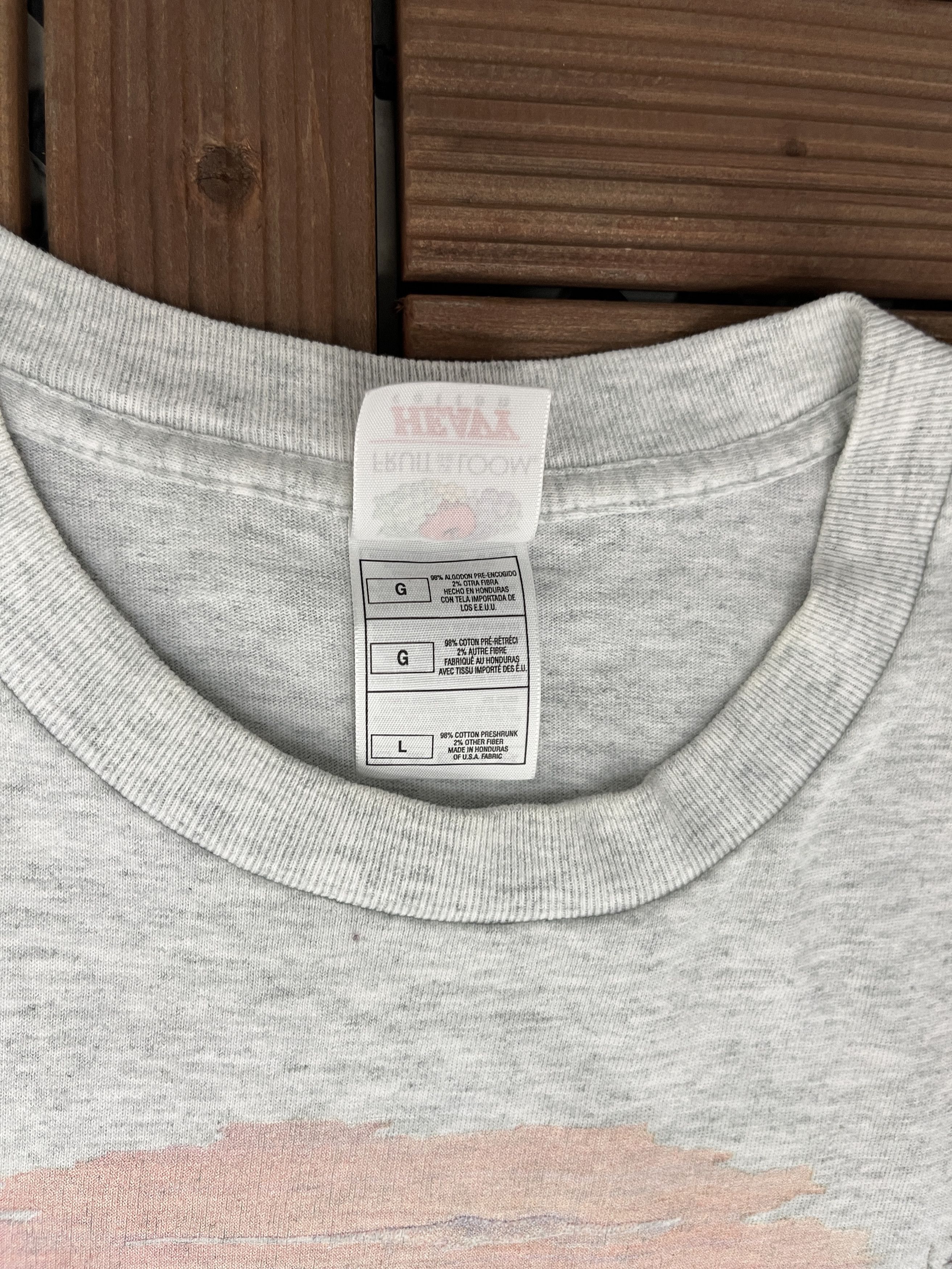 Vintage Wolves In The Forest Vintage Grey T-Shirt Tee Size US L / EU 52-54 / 3 - 5 Thumbnail