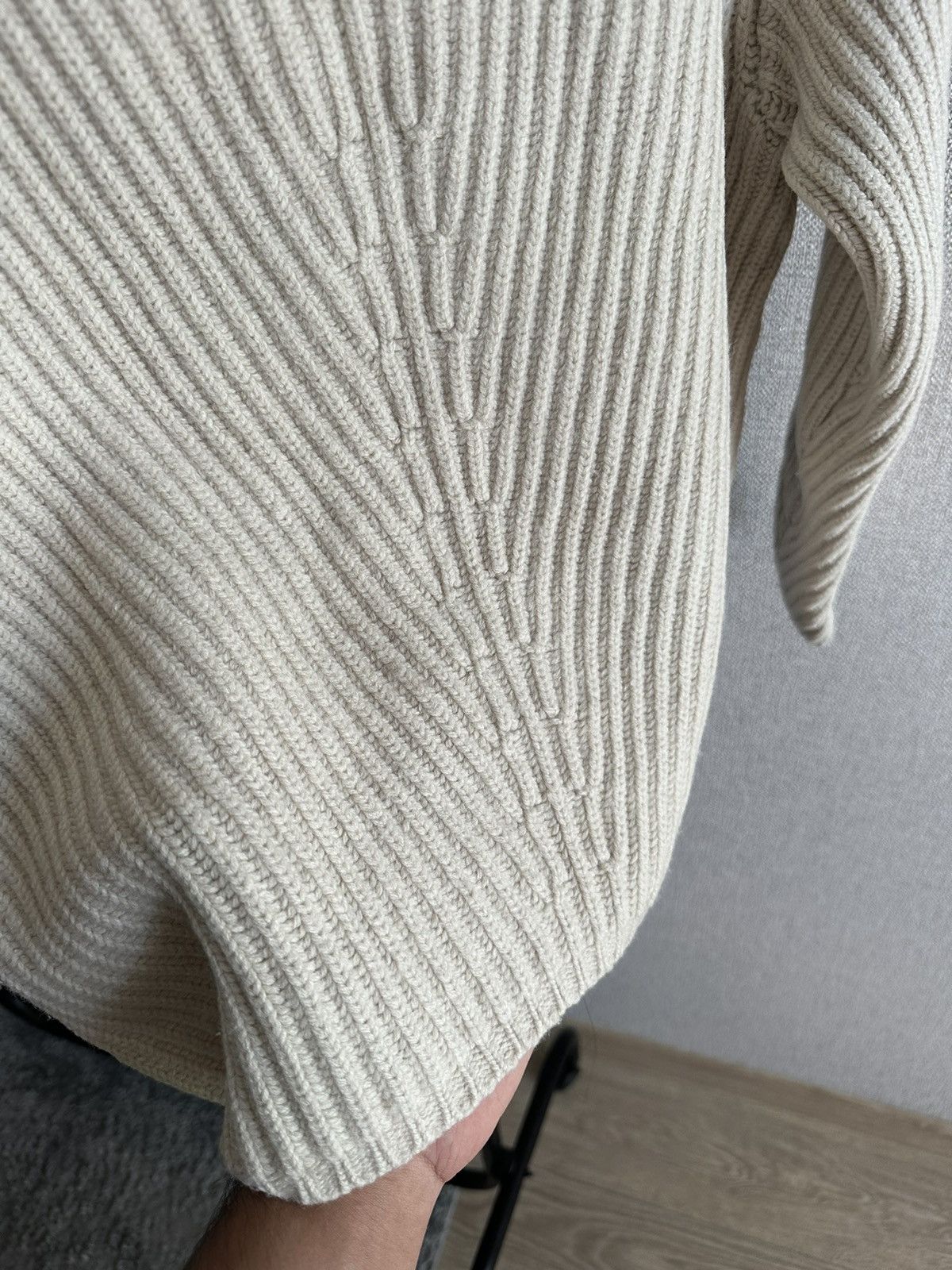 Acne Studios Women’s Acne Studios Deborah L-wool Oversized Sweater Size XS / US 0-2 / IT 36-38 - 9 Thumbnail