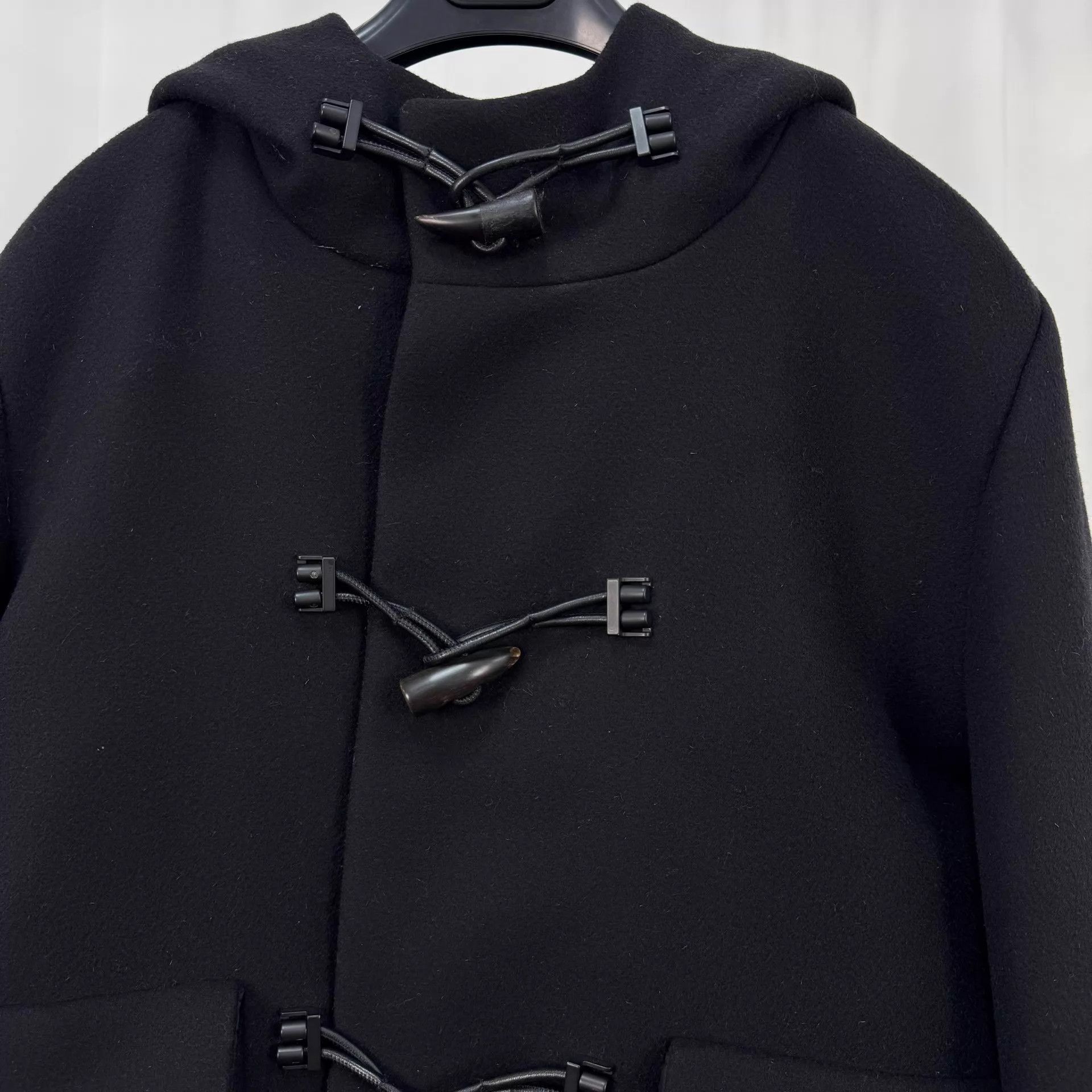 Balenciaga Balenciaga Black Wool Horn Button Coat 50 98 New 1stB Sticky Size US M / EU 48-50 / 2 - 3 Thumbnail