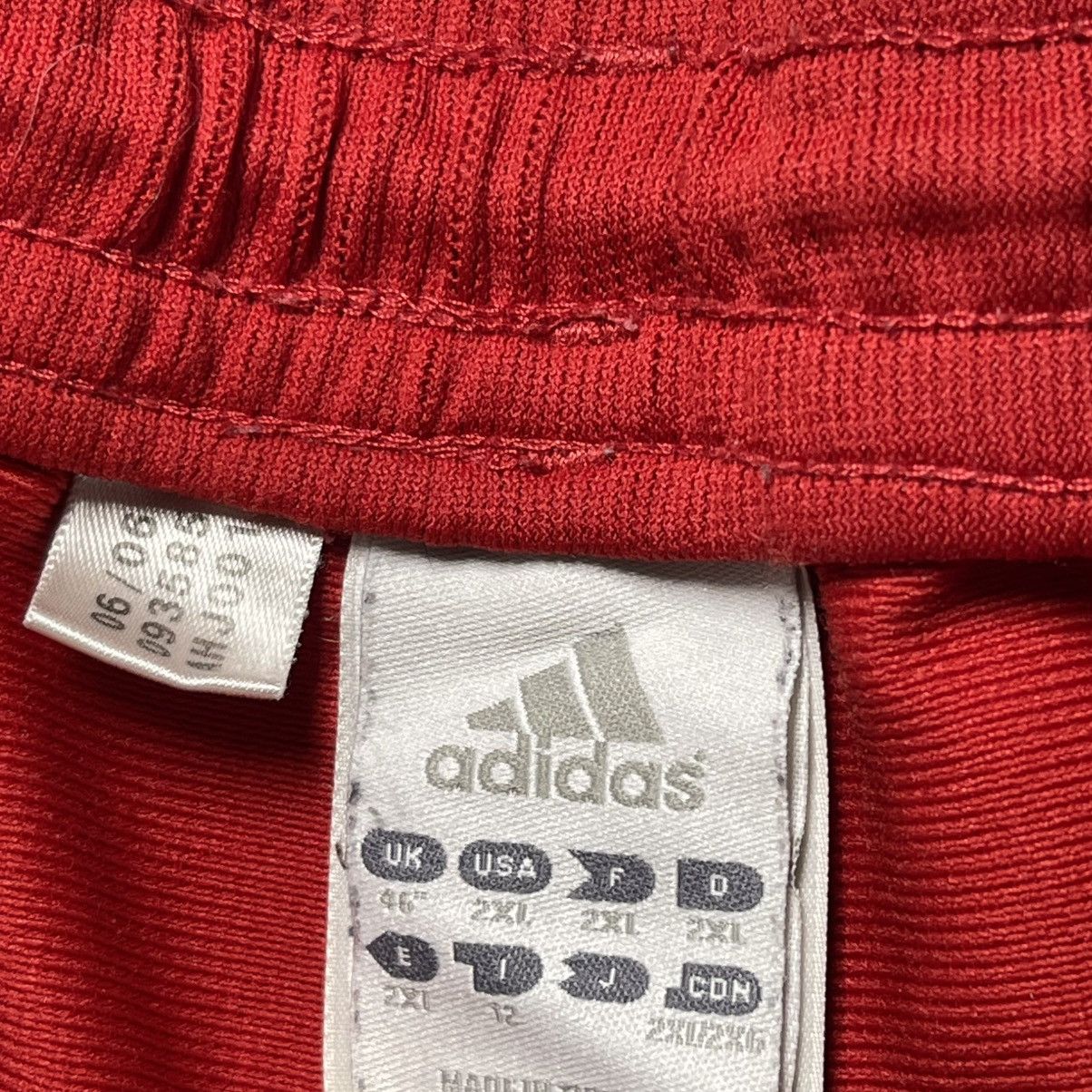 Vintage BAYERN ADIDAS 2006/2007 FOOTBALL SHORTS #31 SCHWEINSTEIGER Size US 43 - 5 Thumbnail