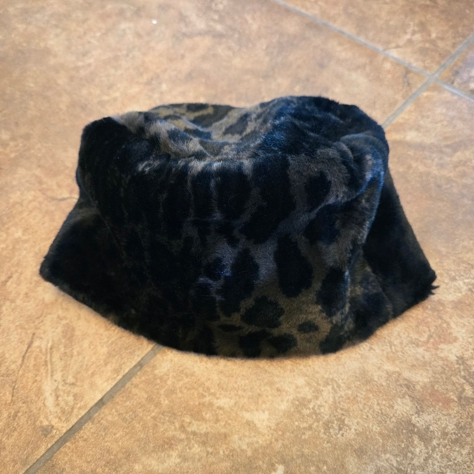 Other Leopard Fur Detailed | HALEY | Papakha Hat Size ONE SIZE - 1 Thumbnail