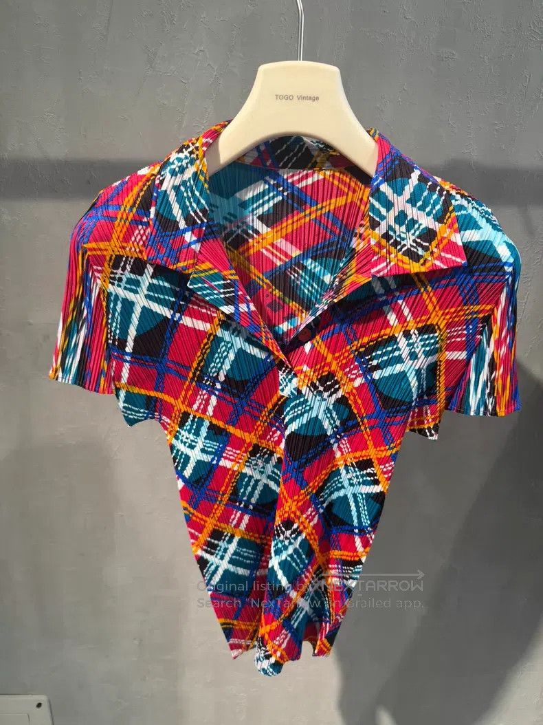 Issey Miyake Issey Miyake Color-Blocked Short Sleeve Top Size L / US 10 / IT 46 - 1 Thumbnail