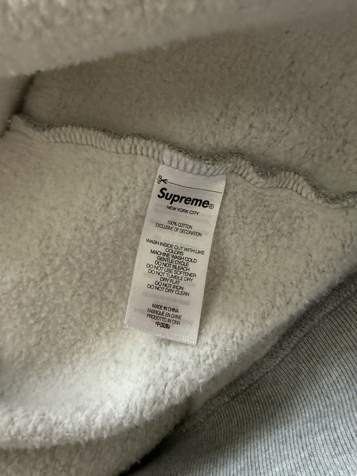 Supreme NWOT Supreme Rhinestone FW21 Hoodie Size US L / EU 52-54 / 3 - 6 Thumbnail