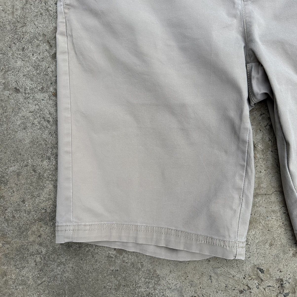 Benetton Vintage Benetton Shorts Old Money Style Streetwear Y2K 00s Size US 33 - 3 Thumbnail